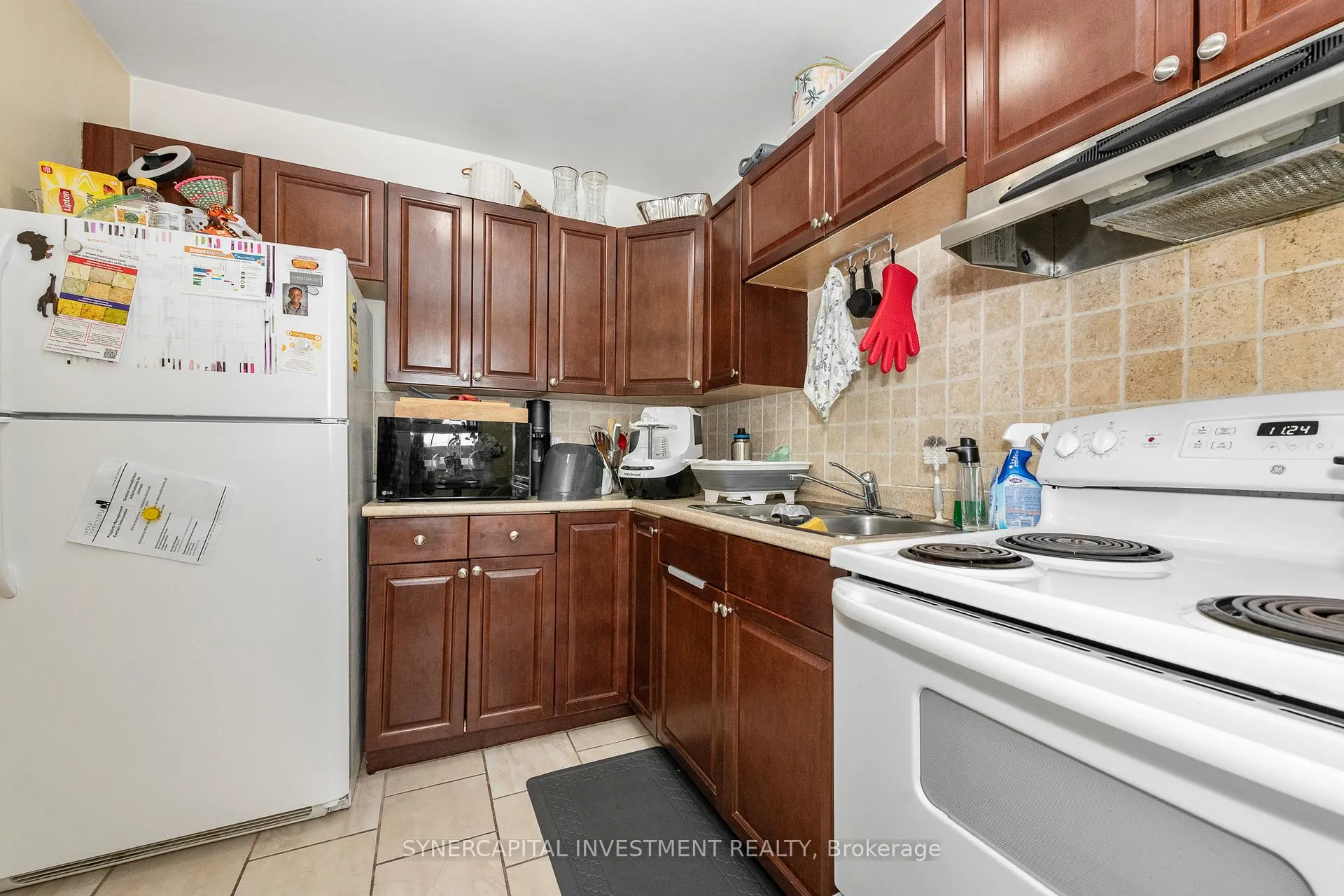 Photo 10 of Unit 1202, 2000 Jasmine Crescent, Ottawa, Beacon Hill South — HOMEH