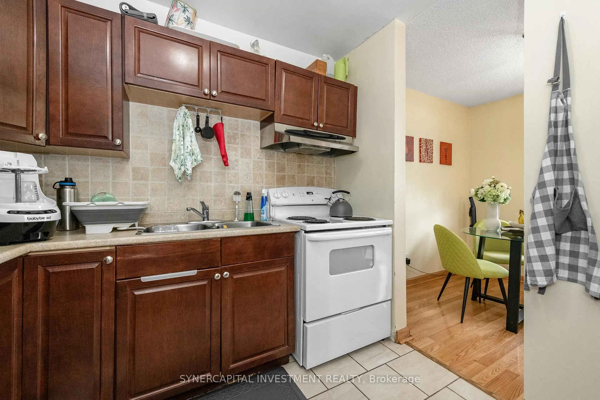 Photo 12 of Unit 1202, 2000 Jasmine Crescent, Ottawa, Beacon Hill South — HOMEH