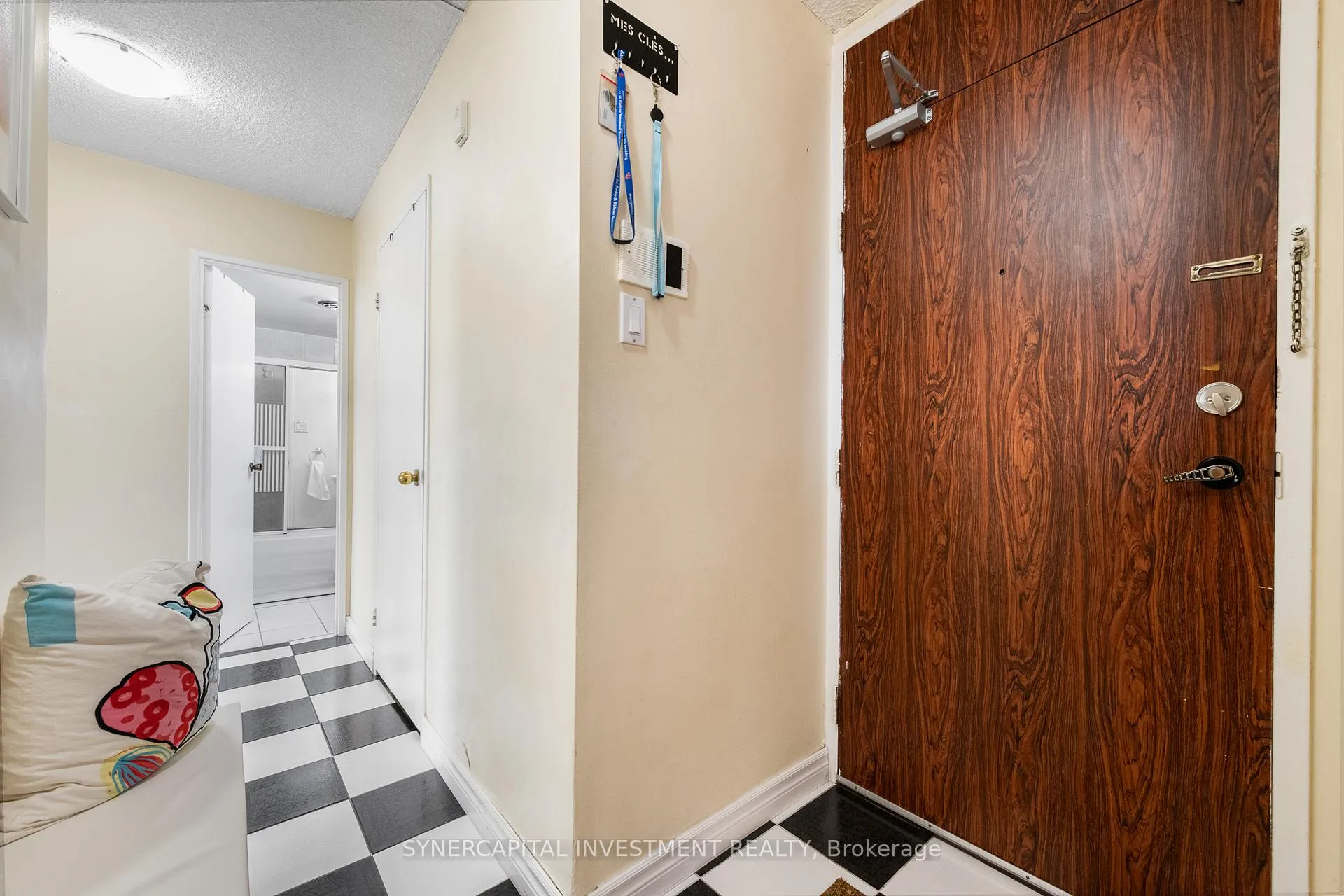 Photo 19 of Unit 1202, 2000 Jasmine Crescent, Ottawa, Beacon Hill South — HOMEH