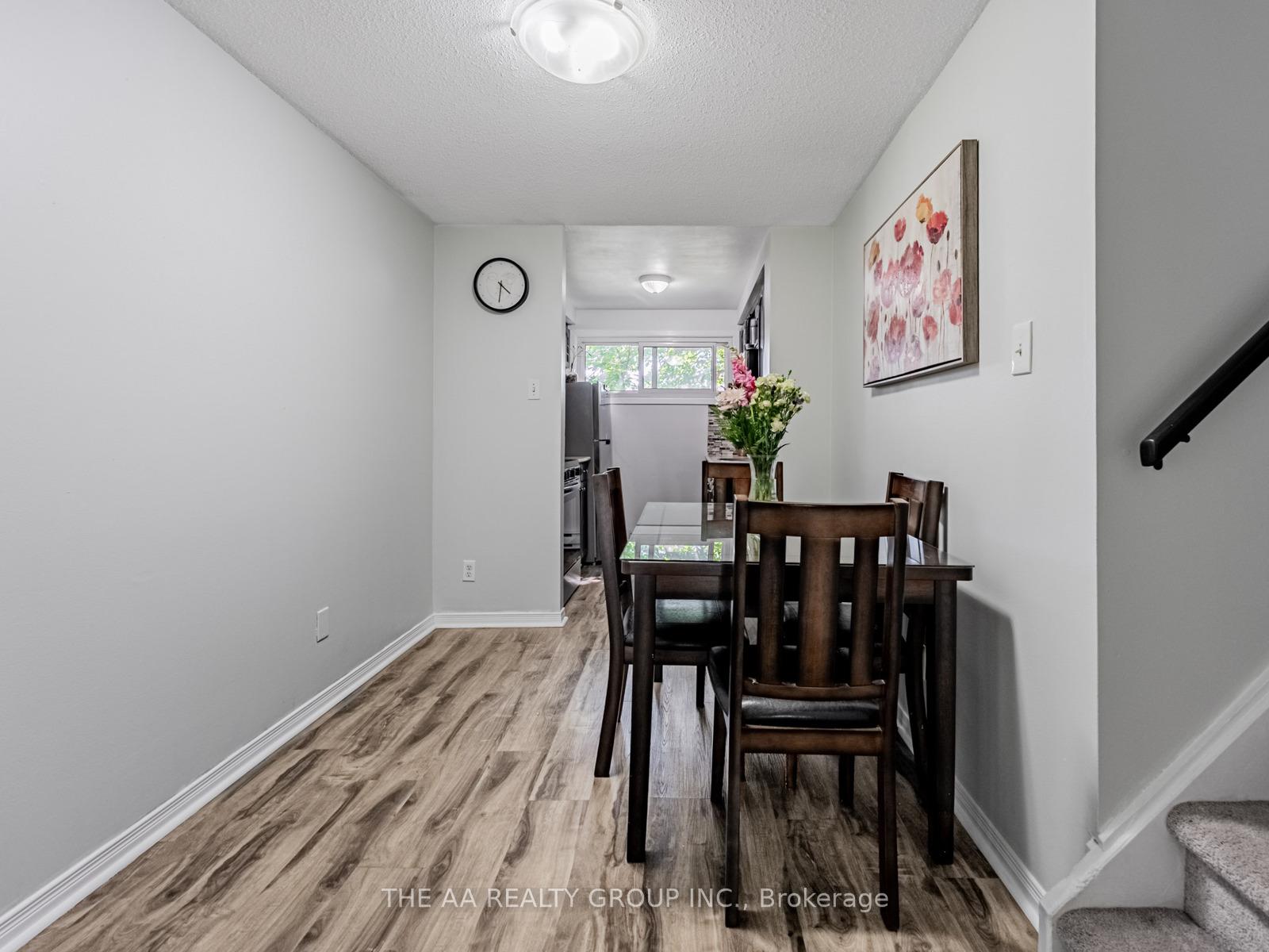 Photo 15 of Unit 9, 86 Burns Drive, Guelph, Riverside Park — HOMEH