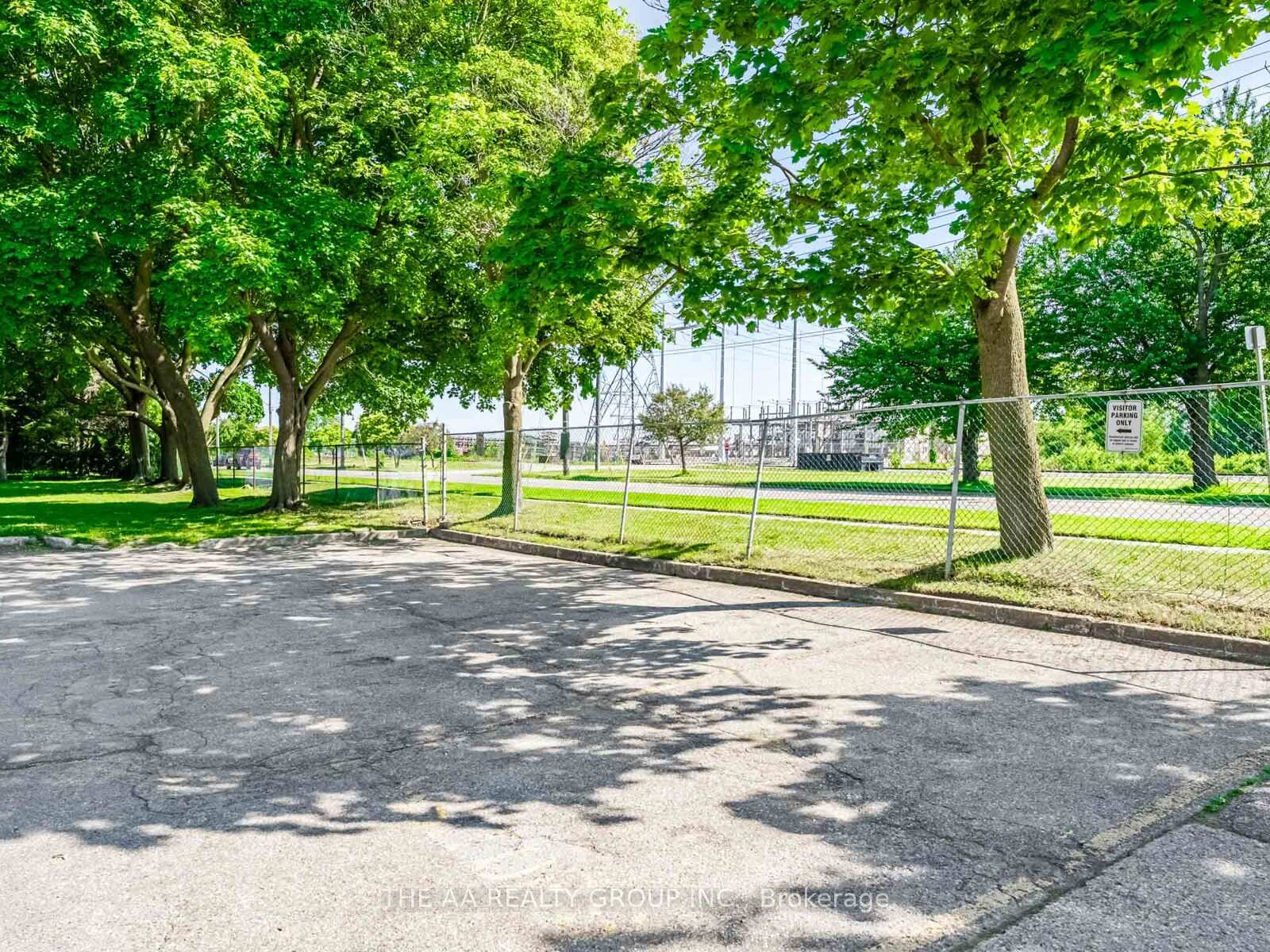 Photo 24 of Unit 9, 86 Burns Drive, Guelph, Riverside Park — HOMEH