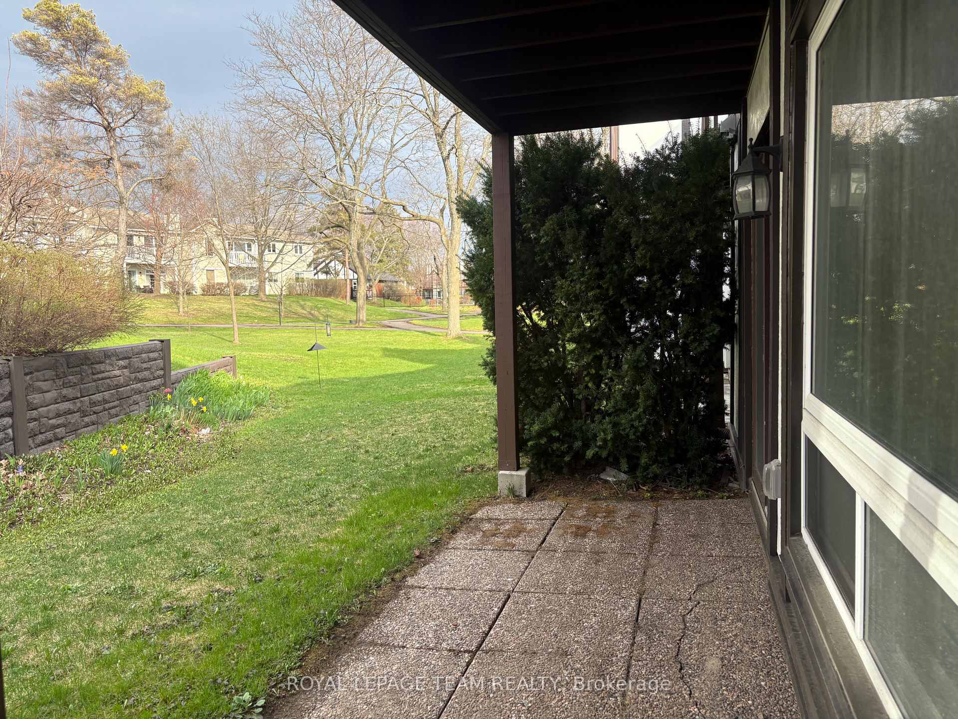 Photo 9 of Unit B, 7 Harness Lane, Ottawa, Kanata - Bridlewood — HOMEH