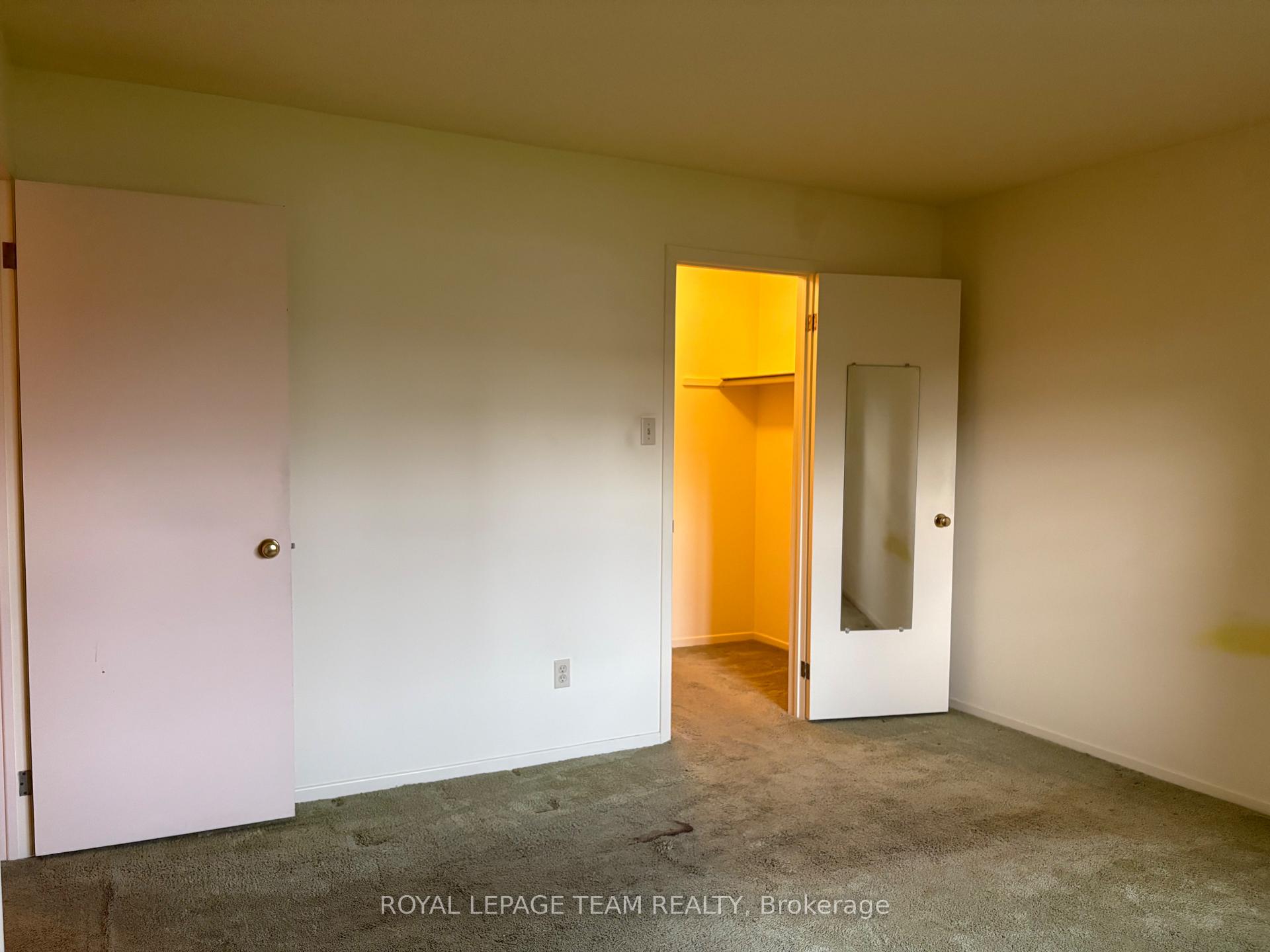 Photo 17 of Unit B, 7 Harness Lane, Ottawa, Kanata - Bridlewood — HOMEH