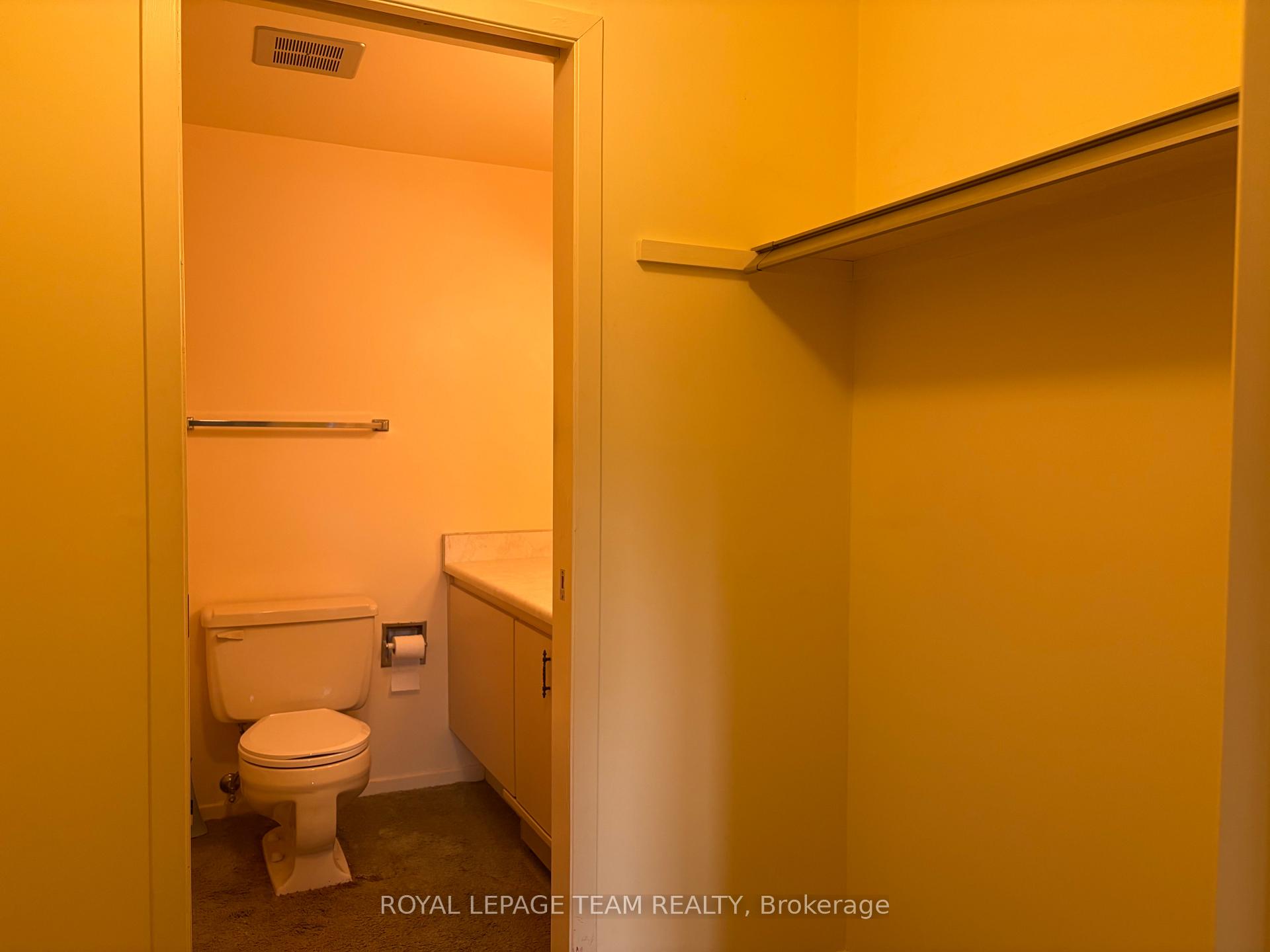 Photo 18 of Unit B, 7 Harness Lane, Ottawa, Kanata - Bridlewood — HOMEH