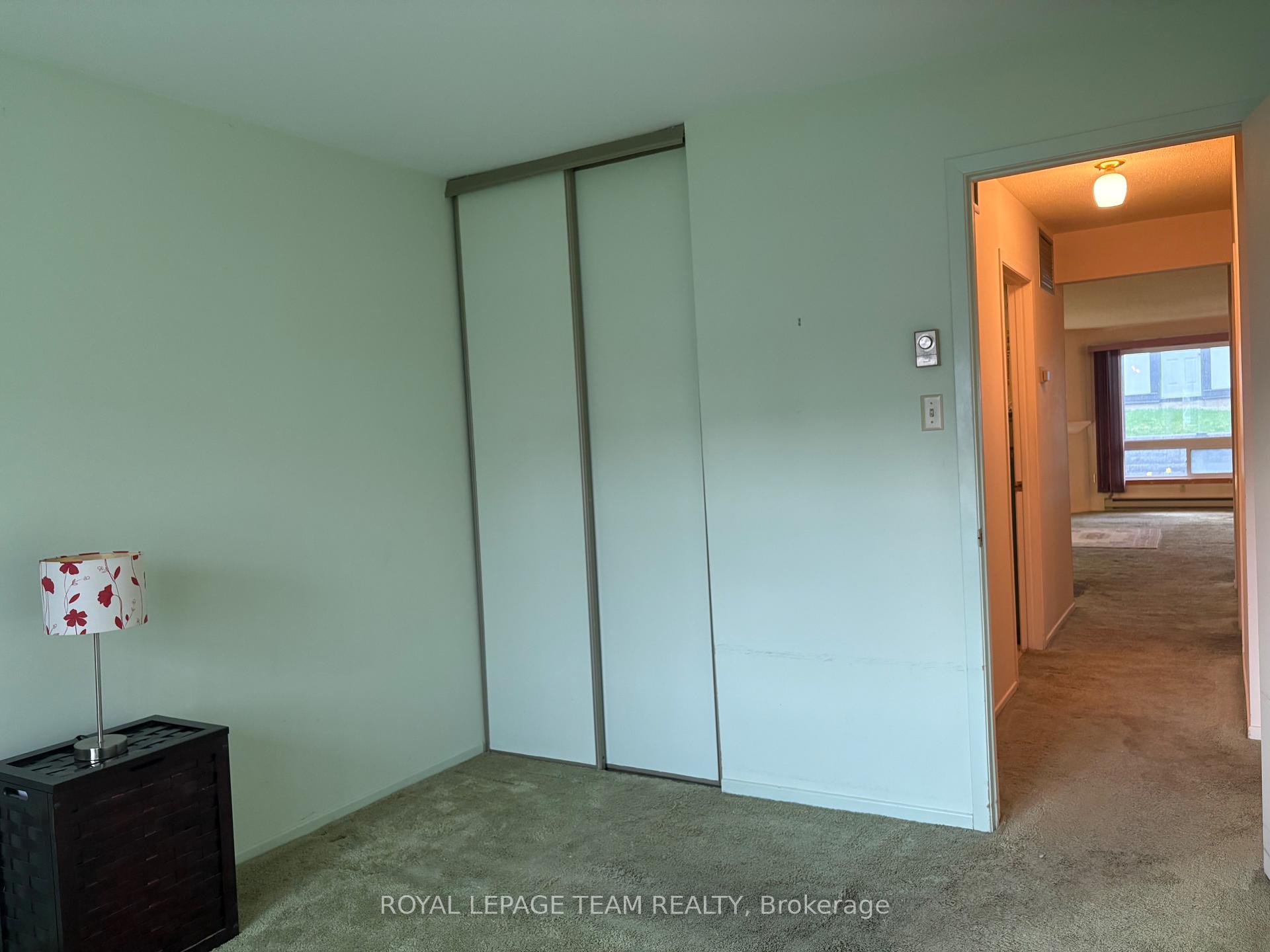 Photo 22 of Unit B, 7 Harness Lane, Ottawa, Kanata - Bridlewood — HOMEH