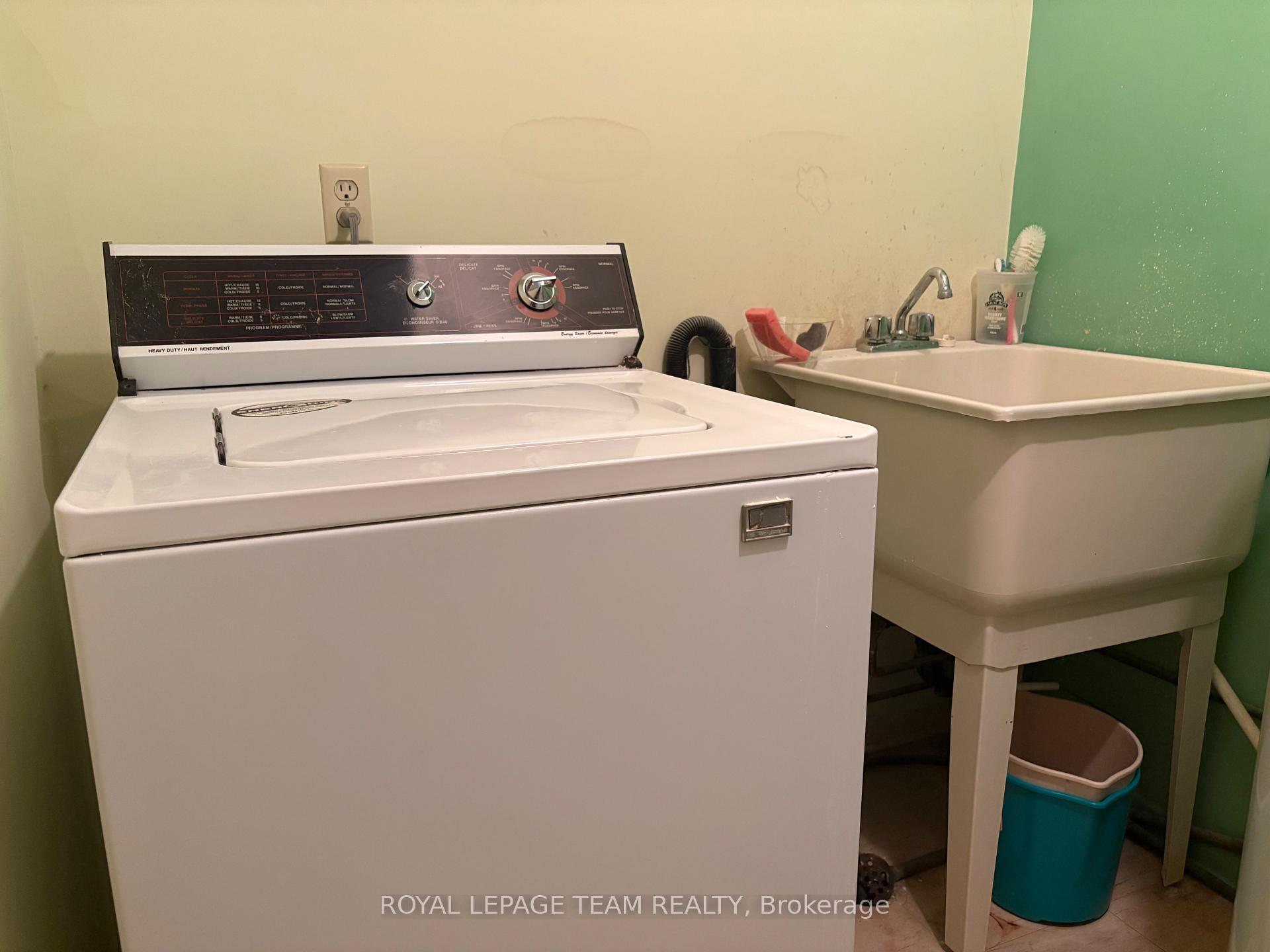 Photo 23 of Unit B, 7 Harness Lane, Ottawa, Kanata - Bridlewood — HOMEH