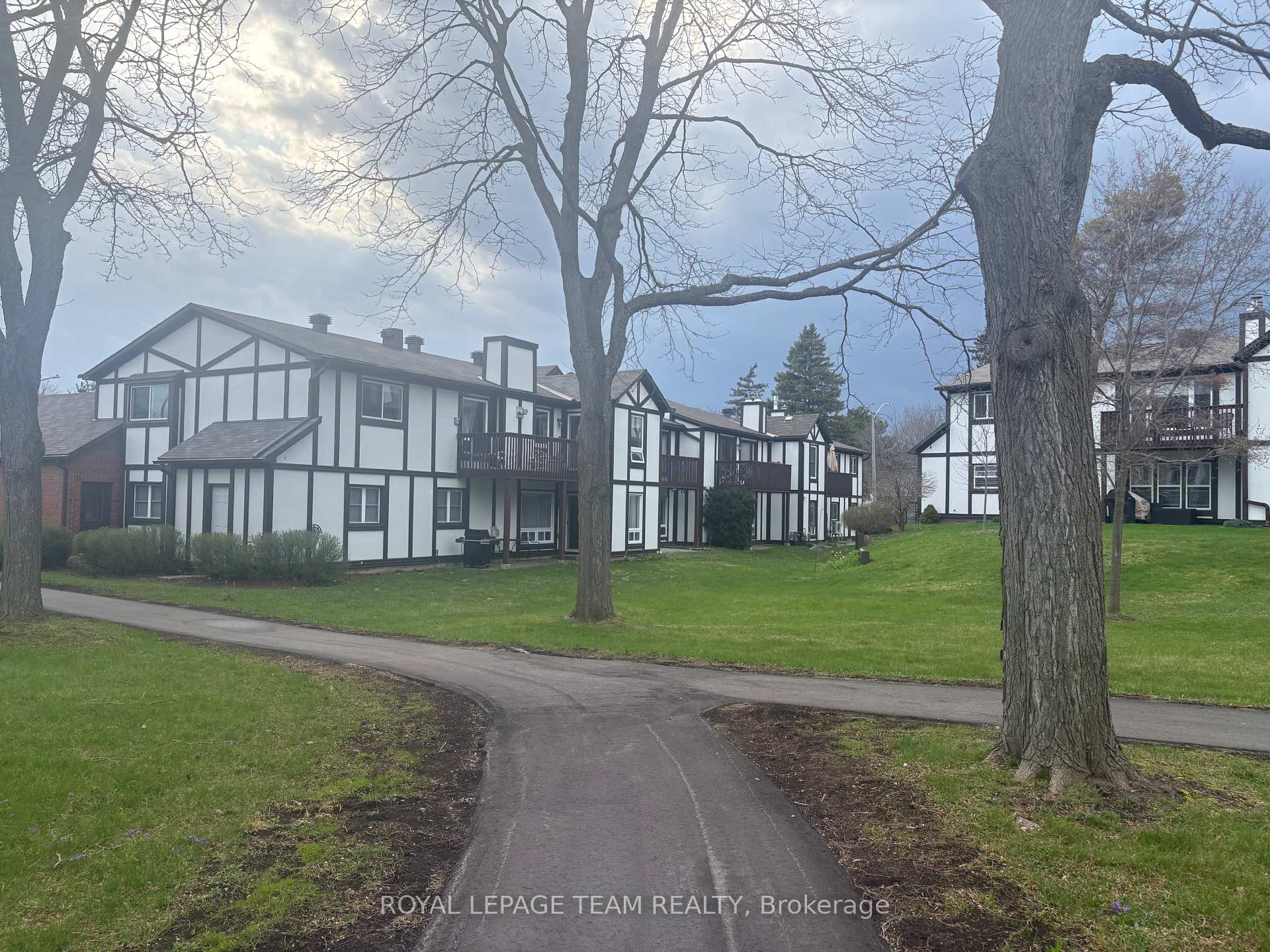 Photo 29 of Unit B, 7 Harness Lane, Ottawa, Kanata - Bridlewood — HOMEH