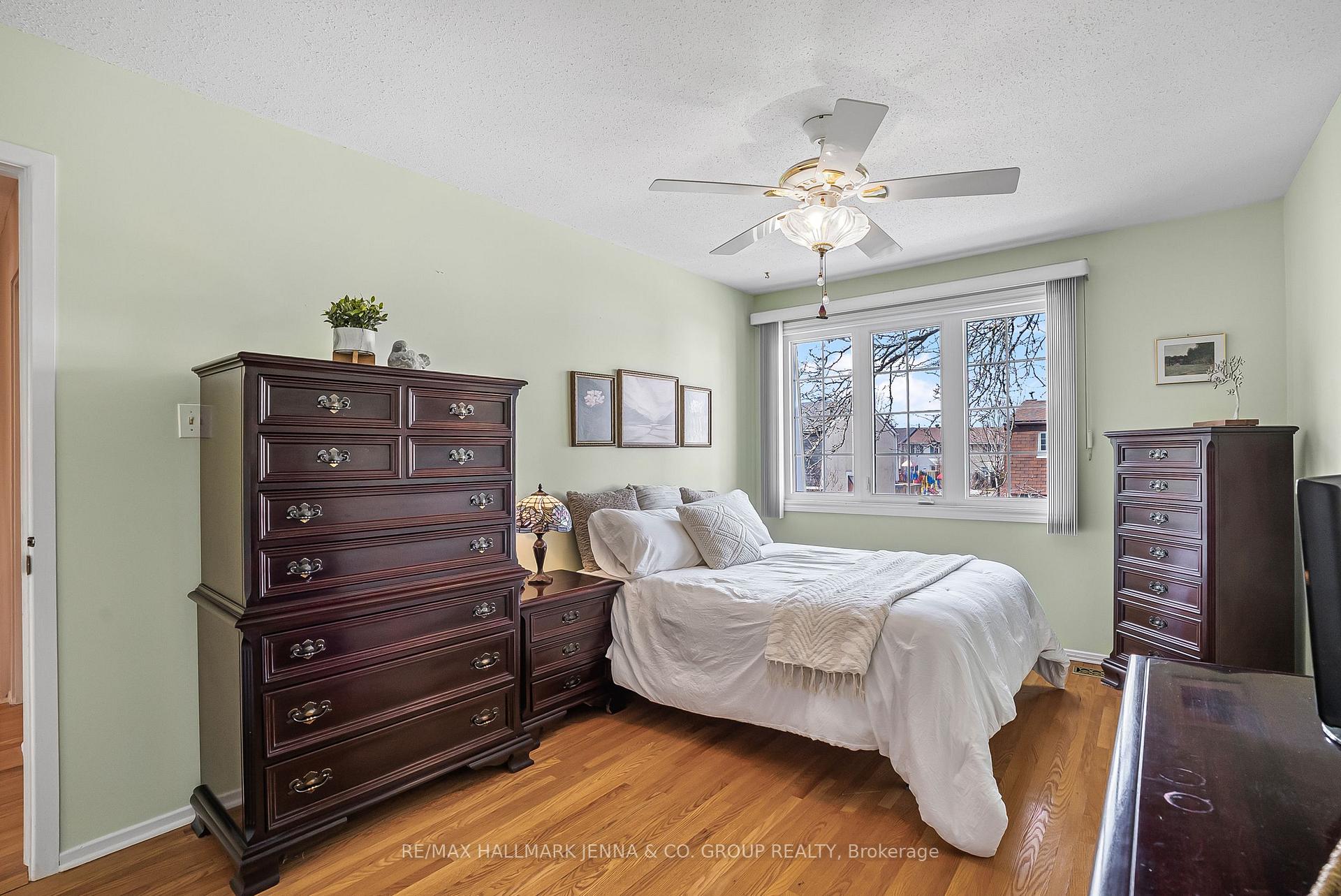 Photo 16 of 654 Trelawny Private, Ottawa, Carleton Square — HOMEH