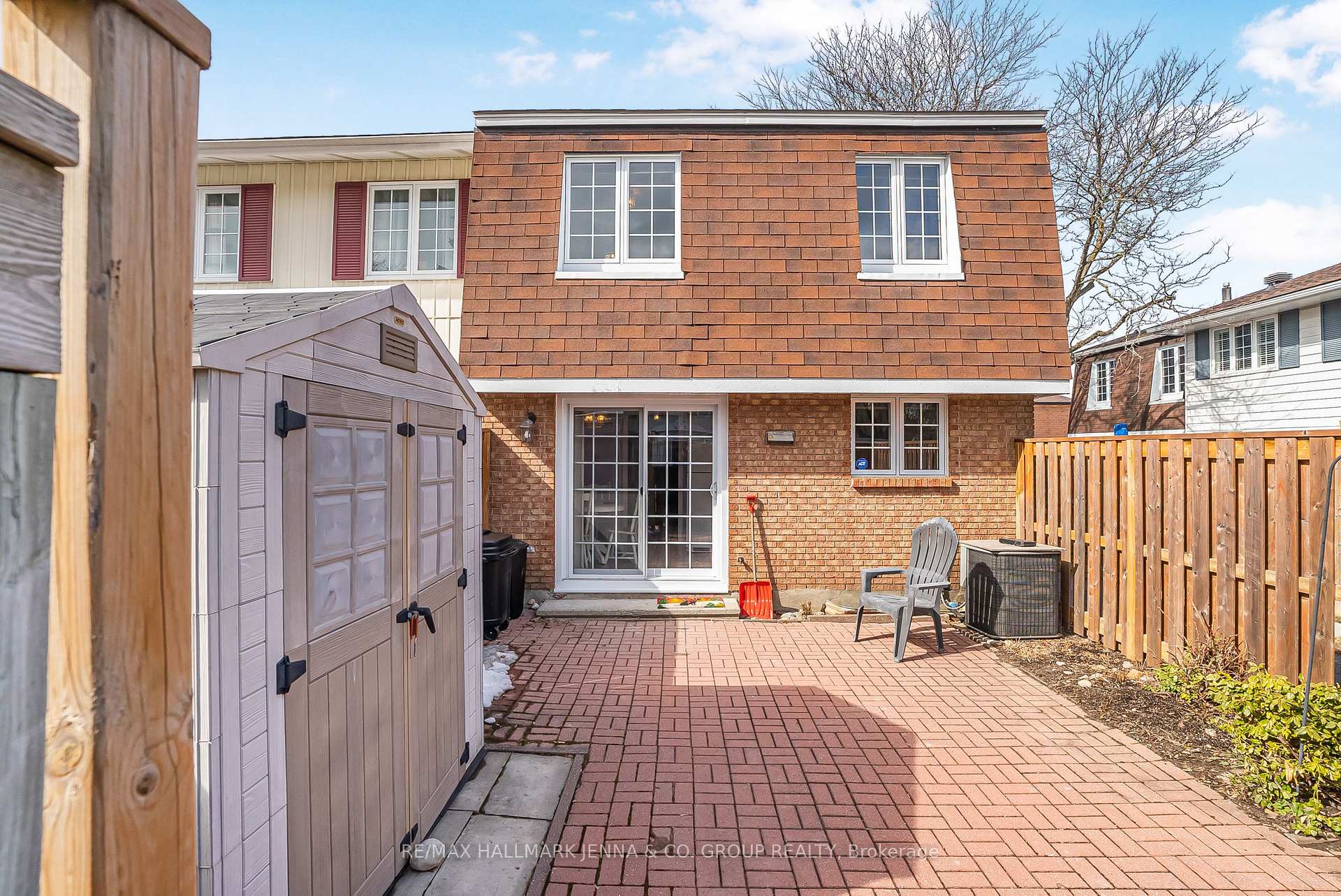 Photo 31 of 654 Trelawny Private, Ottawa, Carleton Square — HOMEH