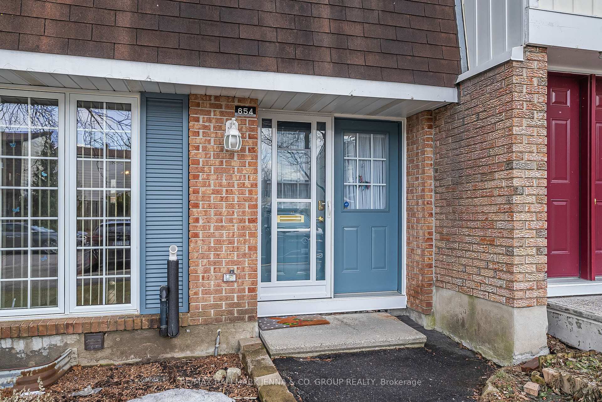 Photo 36 of 654 Trelawny Private, Ottawa, Carleton Square — HOMEH