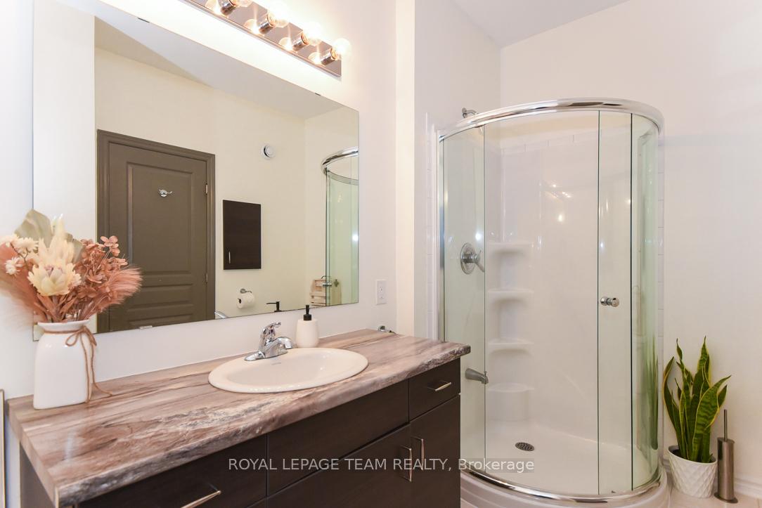 Photo 12 of 228 Pembina Private, Ottawa, Riverside South/Gloucester Glen — HOMEH