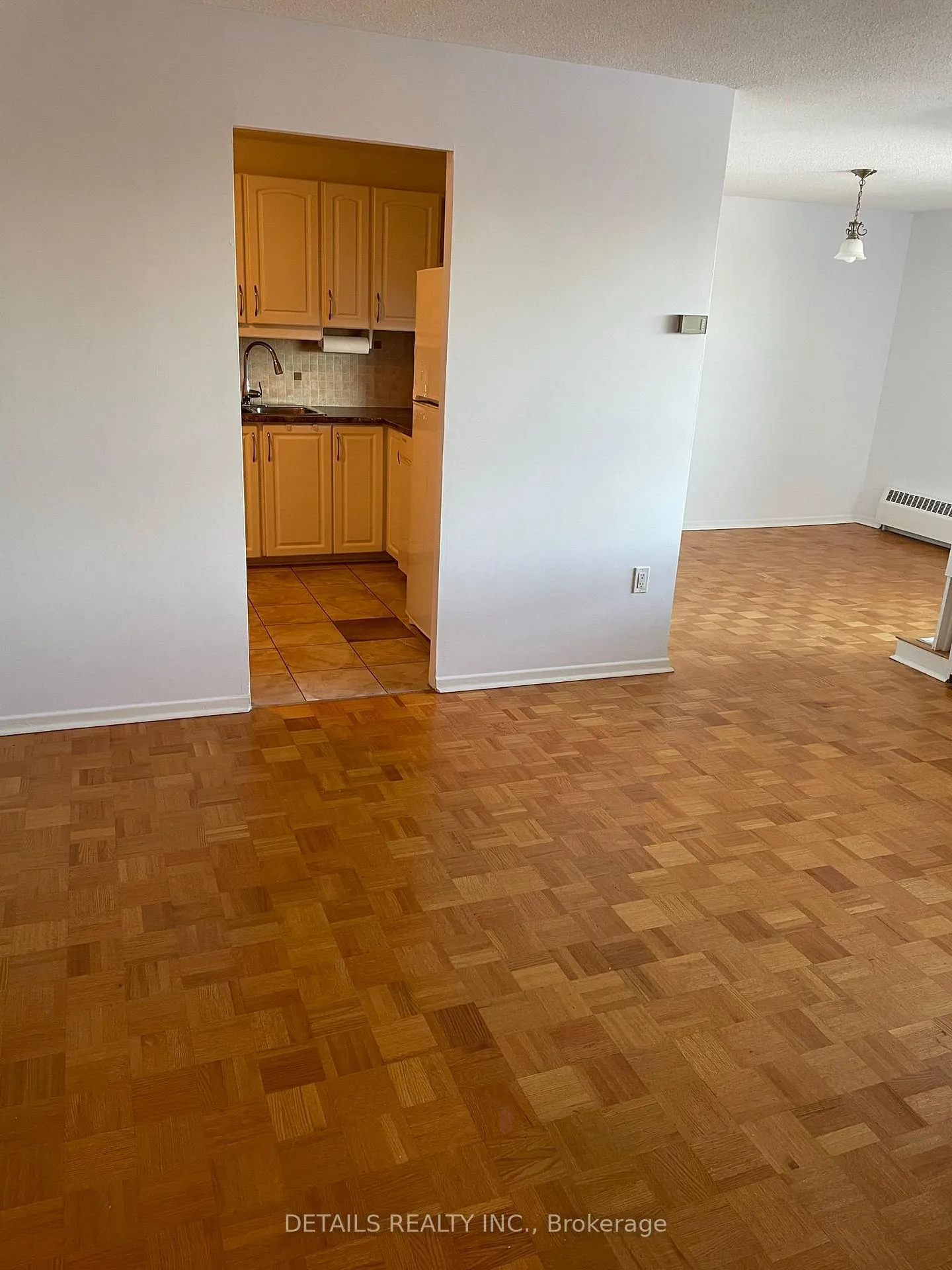 Photo 17 of Unit 1102, 1356 Meadowlands Drive E, Ottawa, Borden Farm/Stewart Farm/Carleton Heights/Parkwood Hills — HOMEH