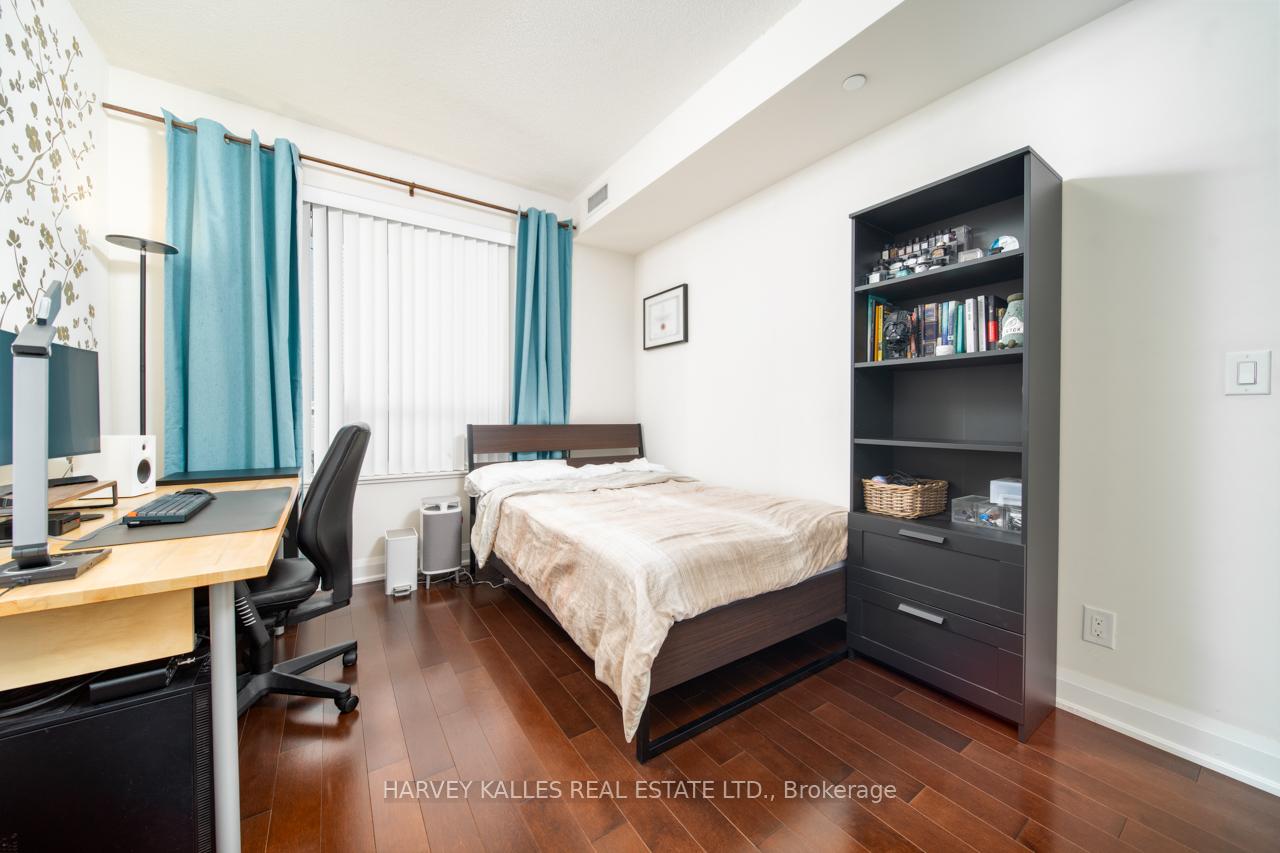 Photo 9 of Unit 301, 8200 Birchmount Road, Markham, Unionville — HOMEH