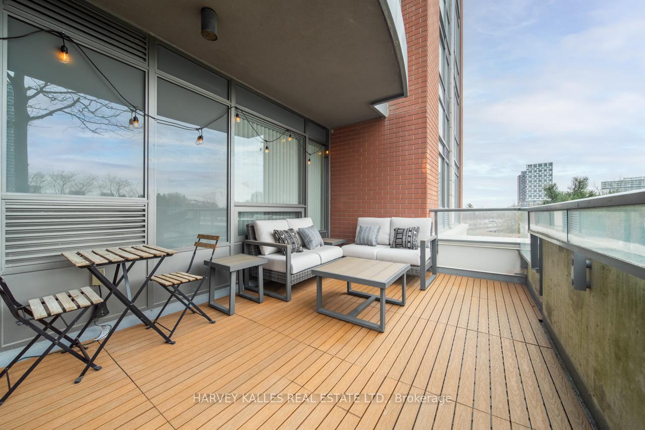 Photo 16 of Unit 301, 8200 Birchmount Road, Markham, Unionville — HOMEH