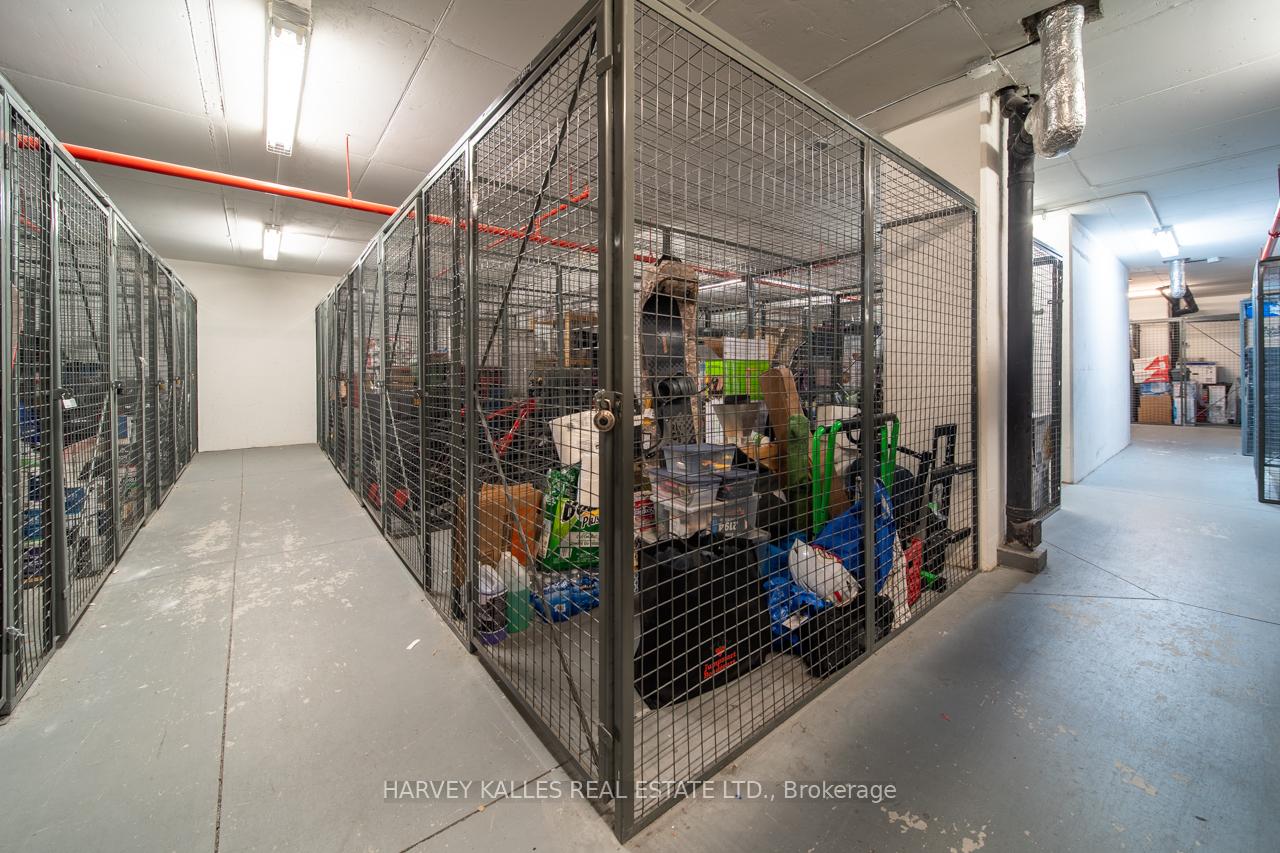 Photo 18 of Unit 301, 8200 Birchmount Road, Markham, Unionville — HOMEH
