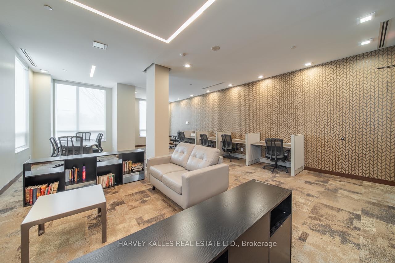 Photo 23 of Unit 301, 8200 Birchmount Road, Markham, Unionville — HOMEH