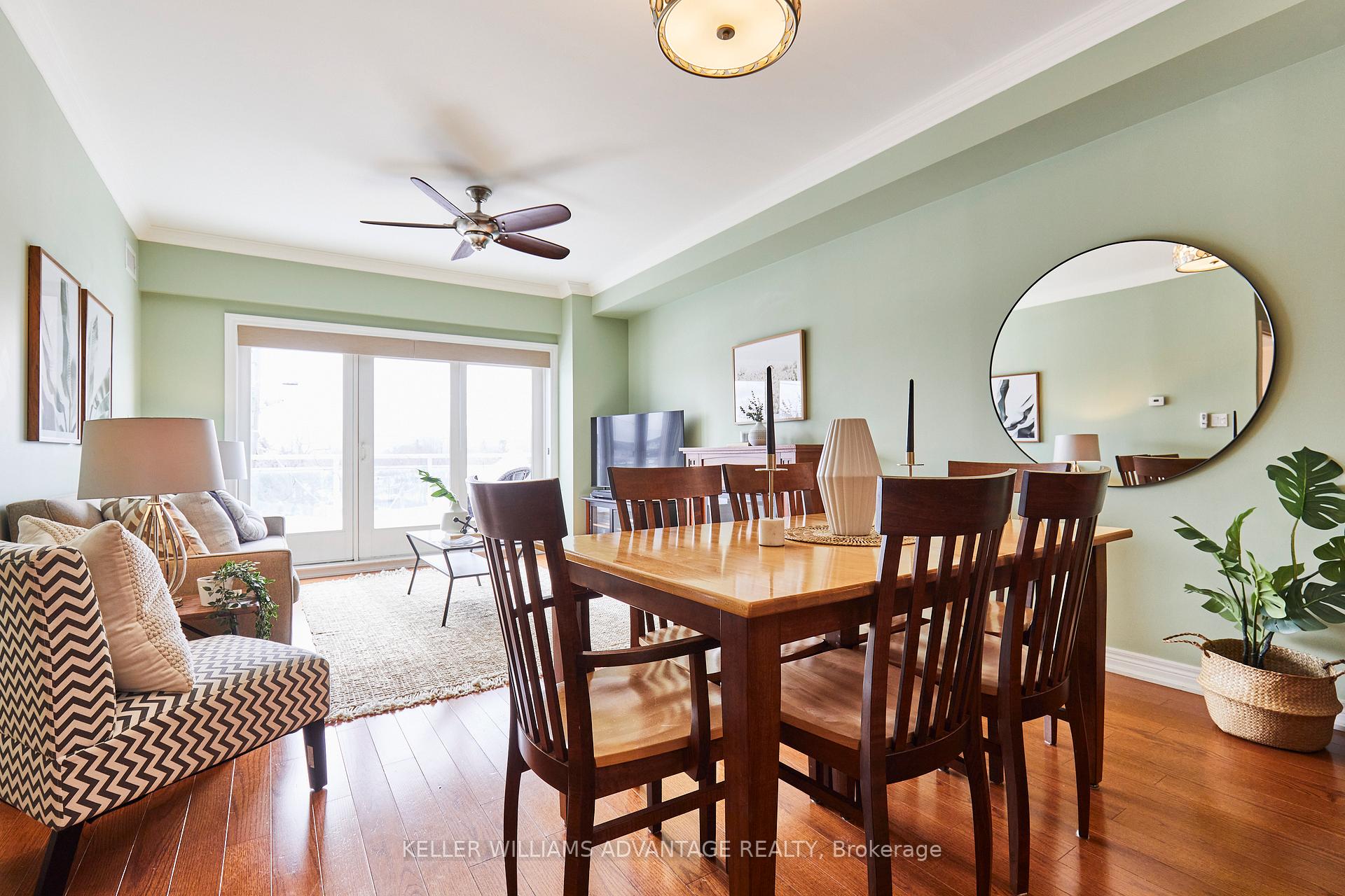 Photo 3 of Unit 405, 1 Lawlor Avenue, Toronto, The Beaches — HOMEH