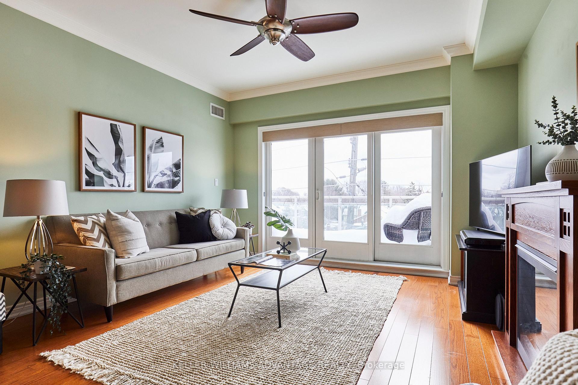Photo 6 of Unit 405, 1 Lawlor Avenue, Toronto, The Beaches — HOMEH