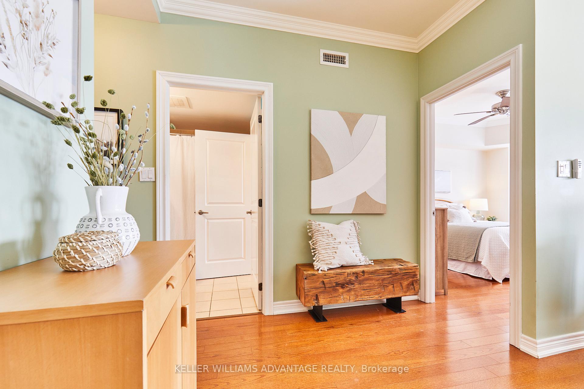 Photo 12 of Unit 405, 1 Lawlor Avenue, Toronto, The Beaches — HOMEH