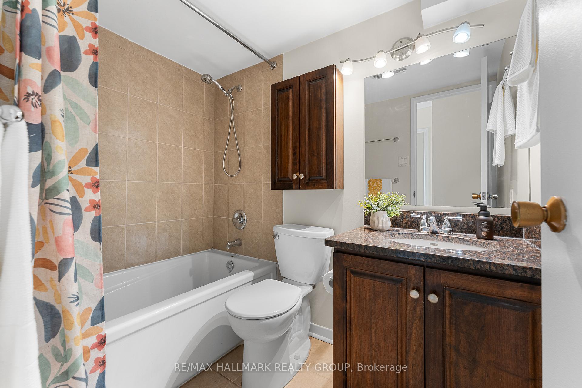 Photo 17 of Unit 808, 158C McArthur Avenue, Ottawa, Vanier — HOMEH