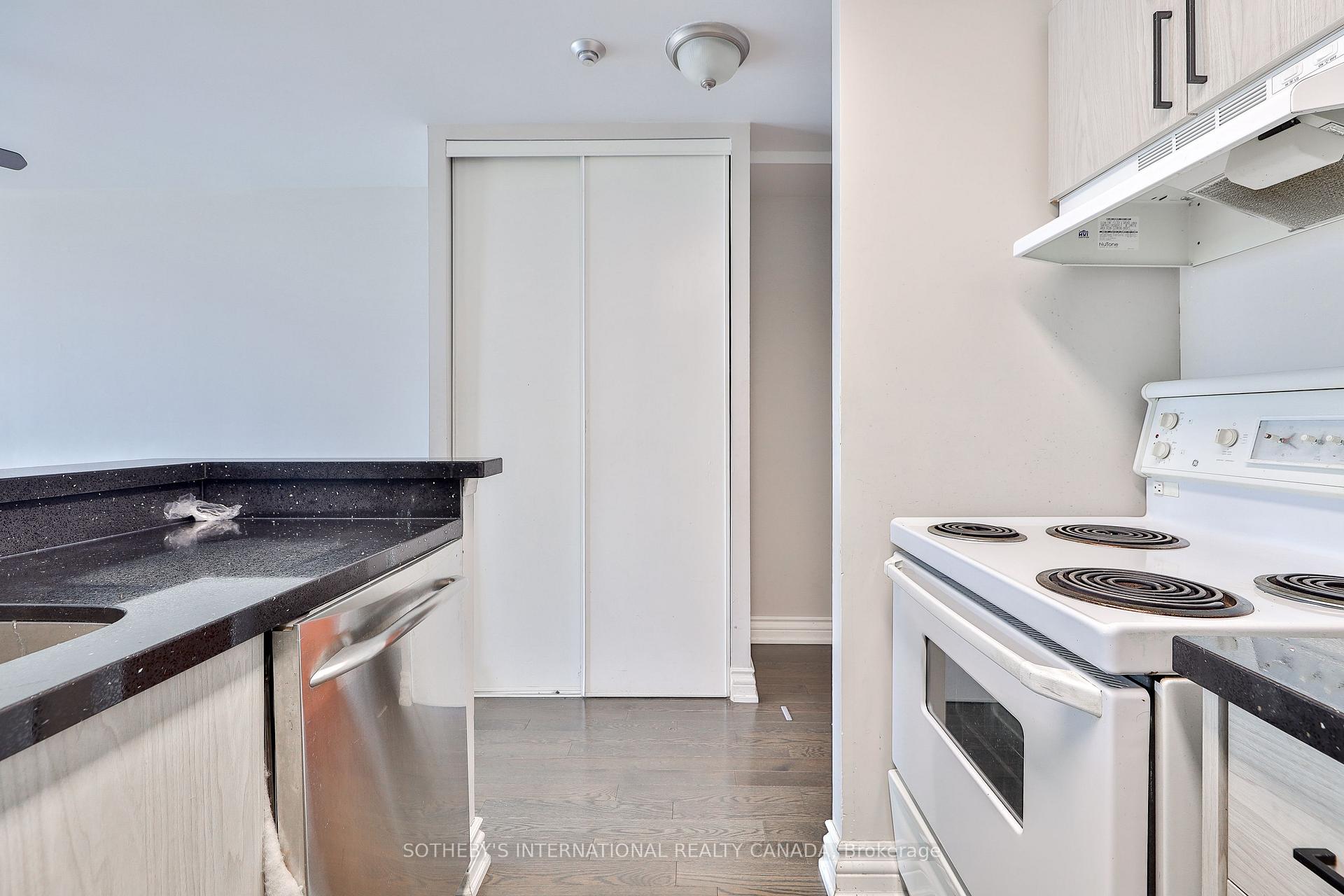 Photo 7 of Unit 501, 1625 Pickering Parkway, Pickering, Village East — HOMEH