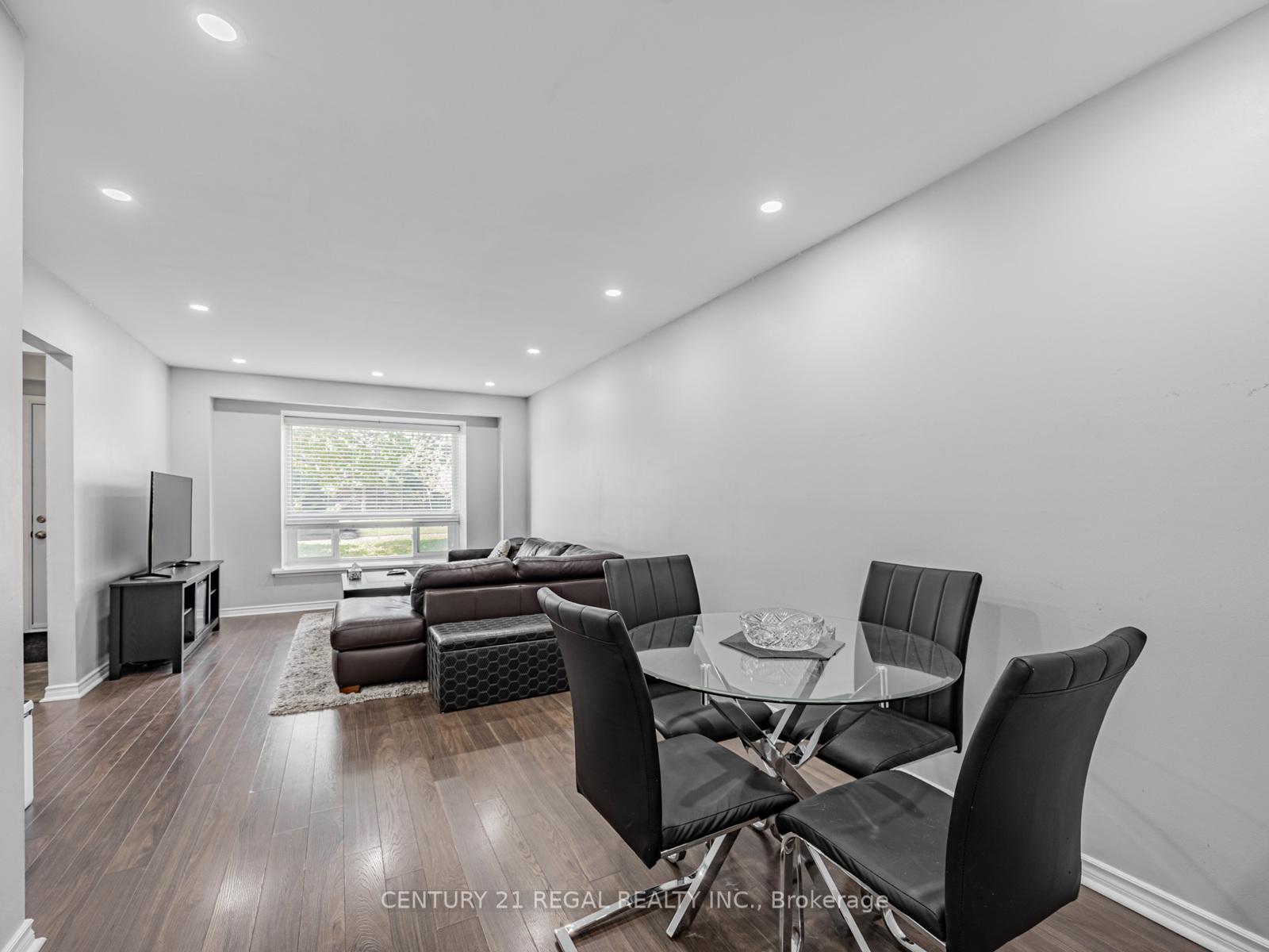 Photo 8 of 4 Groves Lane, Ajax, South East — HOMEH