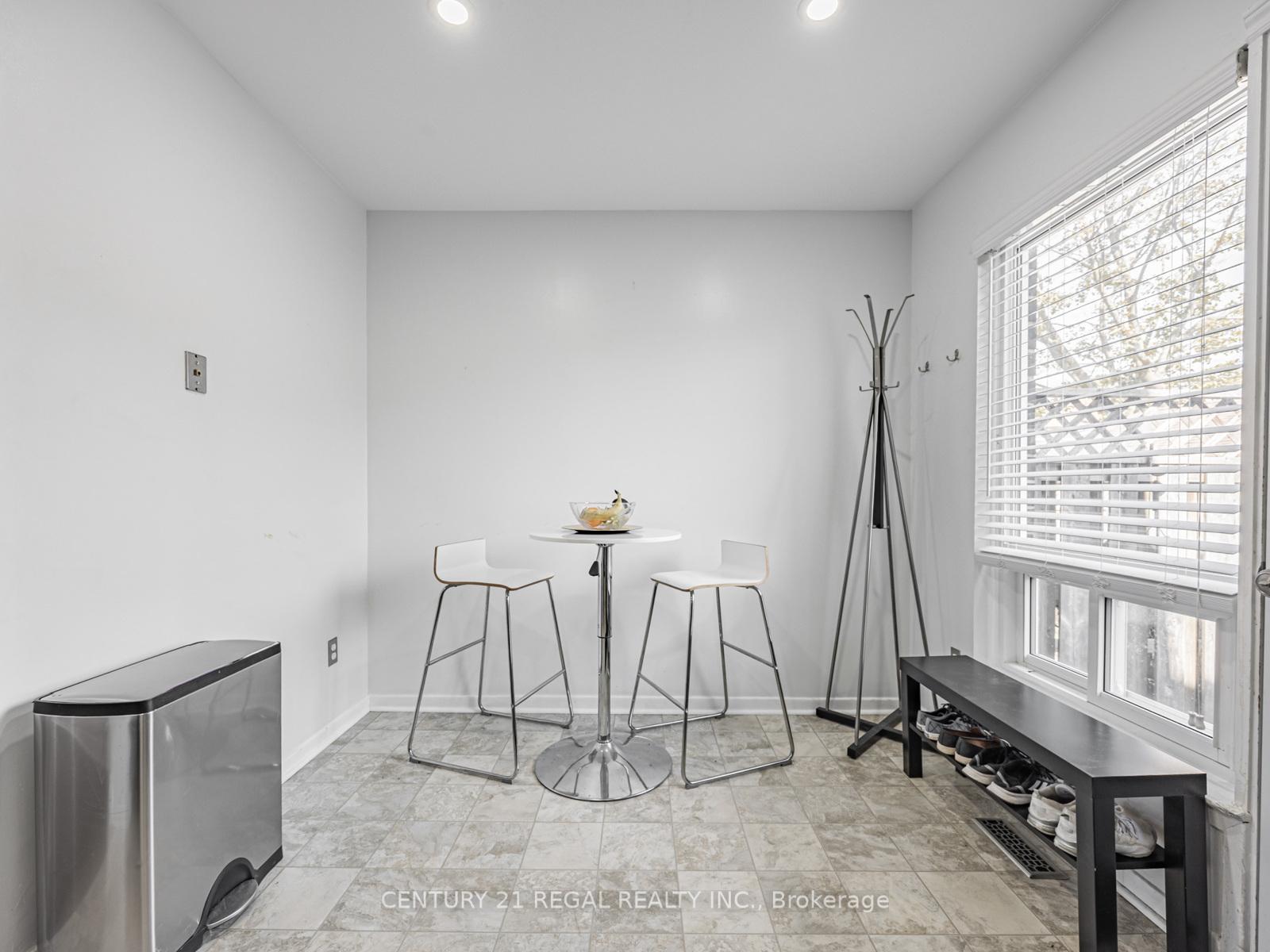 Photo 9 of 4 Groves Lane, Ajax, South East — HOMEH