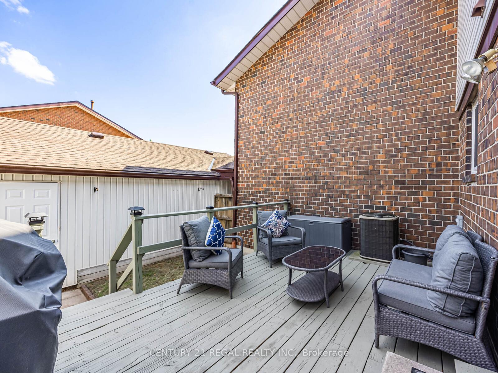 Photo 30 of 4 Groves Lane, Ajax, South East — HOMEH