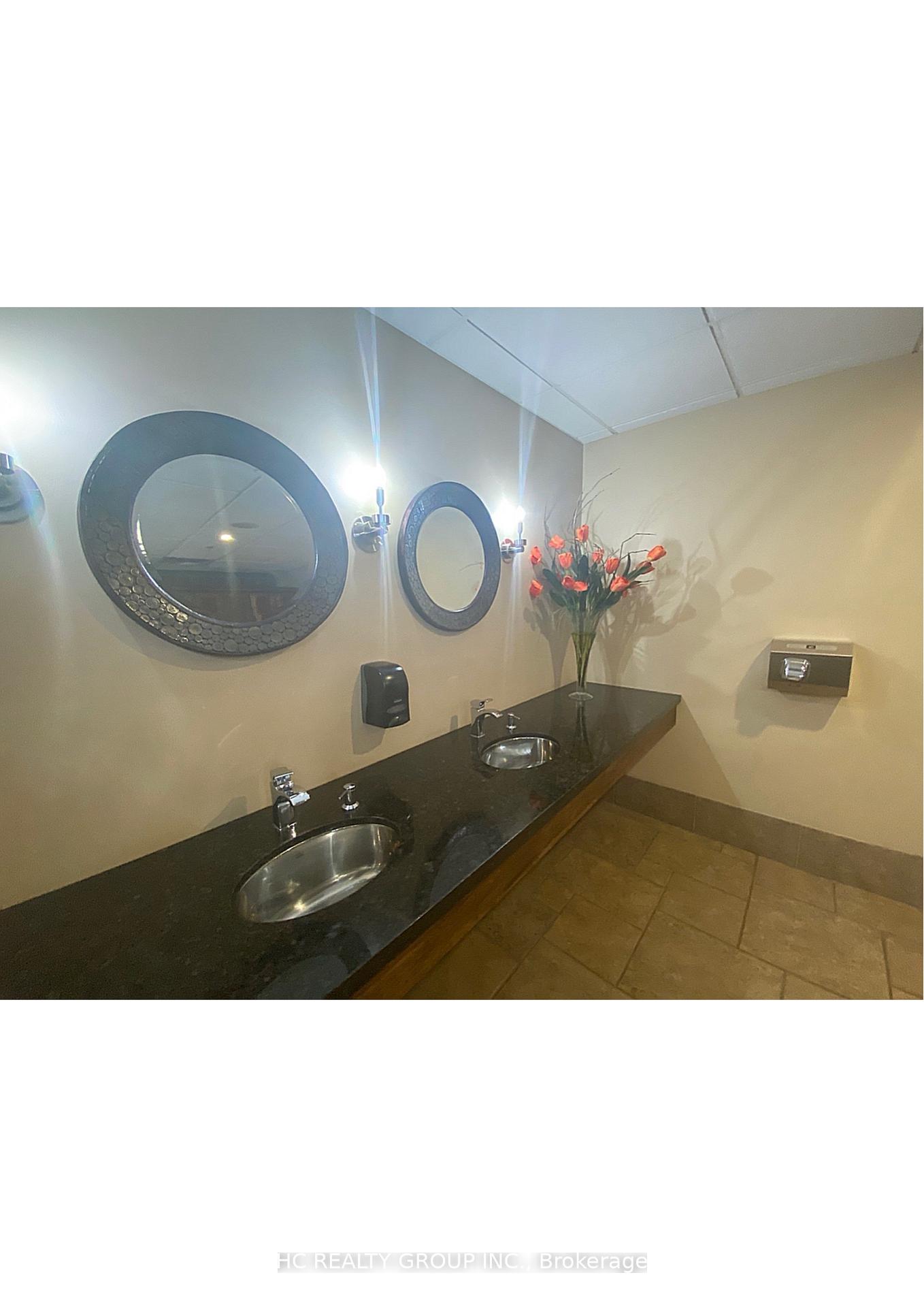 Photo 11 of Unit 1903, 150 Charlton Avenue E, Hamilton, Corktown — HOMEH