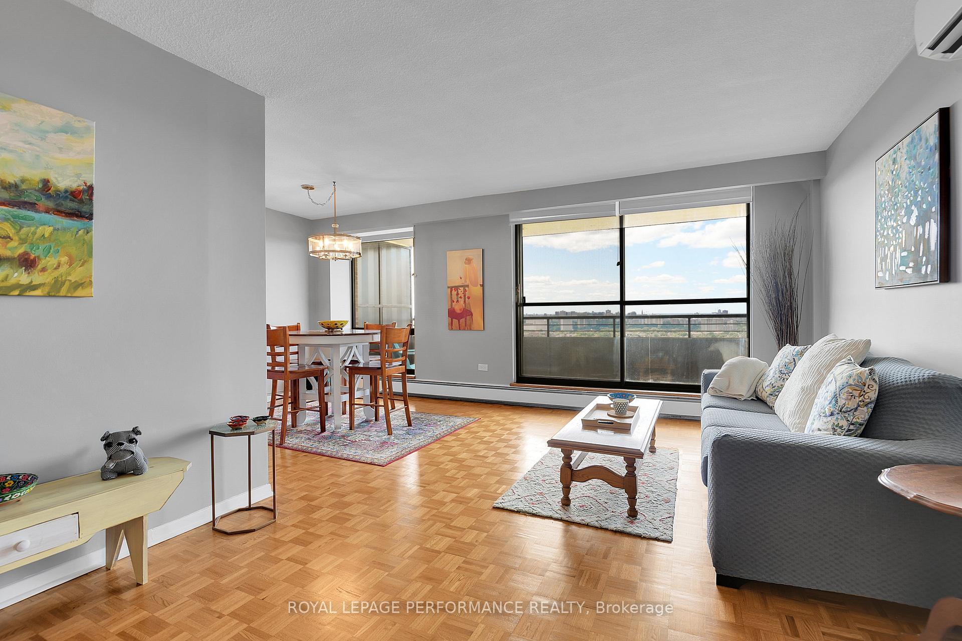 Photo 11 of Unit 2408, 515 St Laurent Boulevard, Ottawa, Viscount Alexander Park — HOMEH