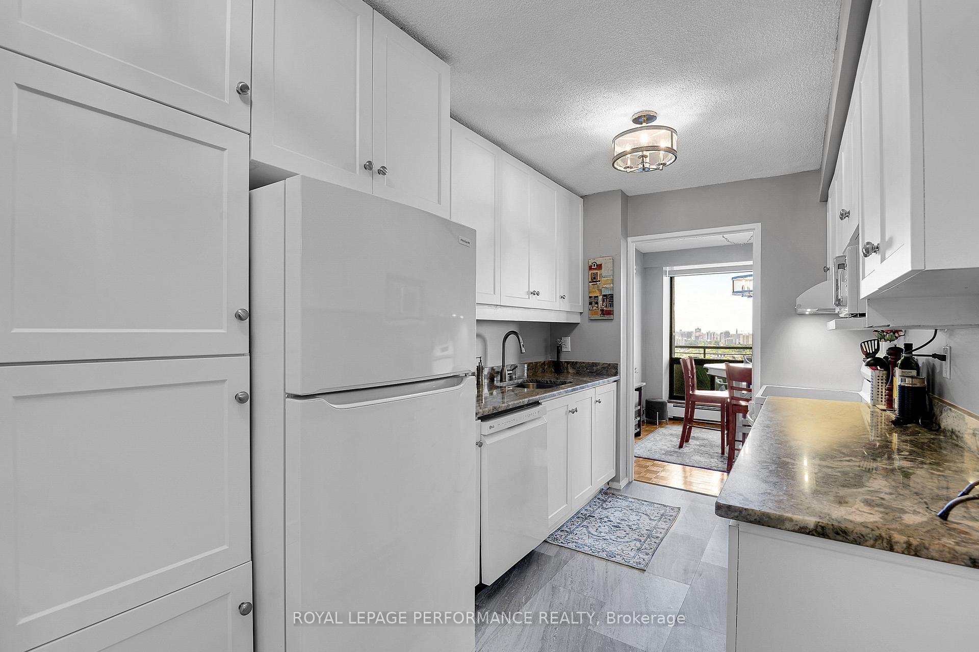 Photo 20 of Unit 2408, 515 St Laurent Boulevard, Ottawa, Viscount Alexander Park — HOMEH