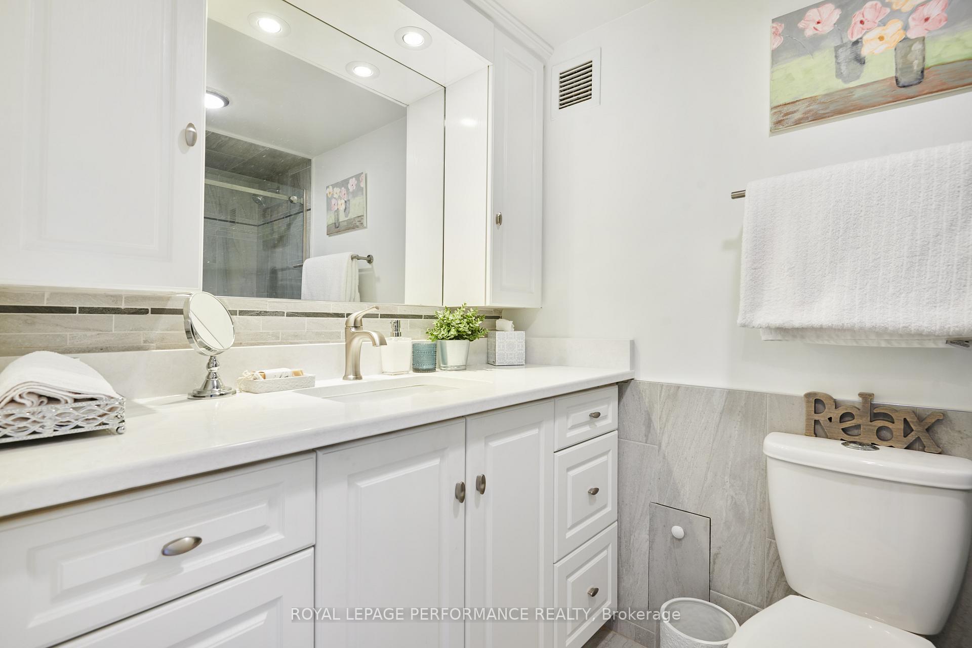 Photo 67 of Unit 2408, 515 St Laurent Boulevard, Ottawa, Viscount Alexander Park — HOMEH