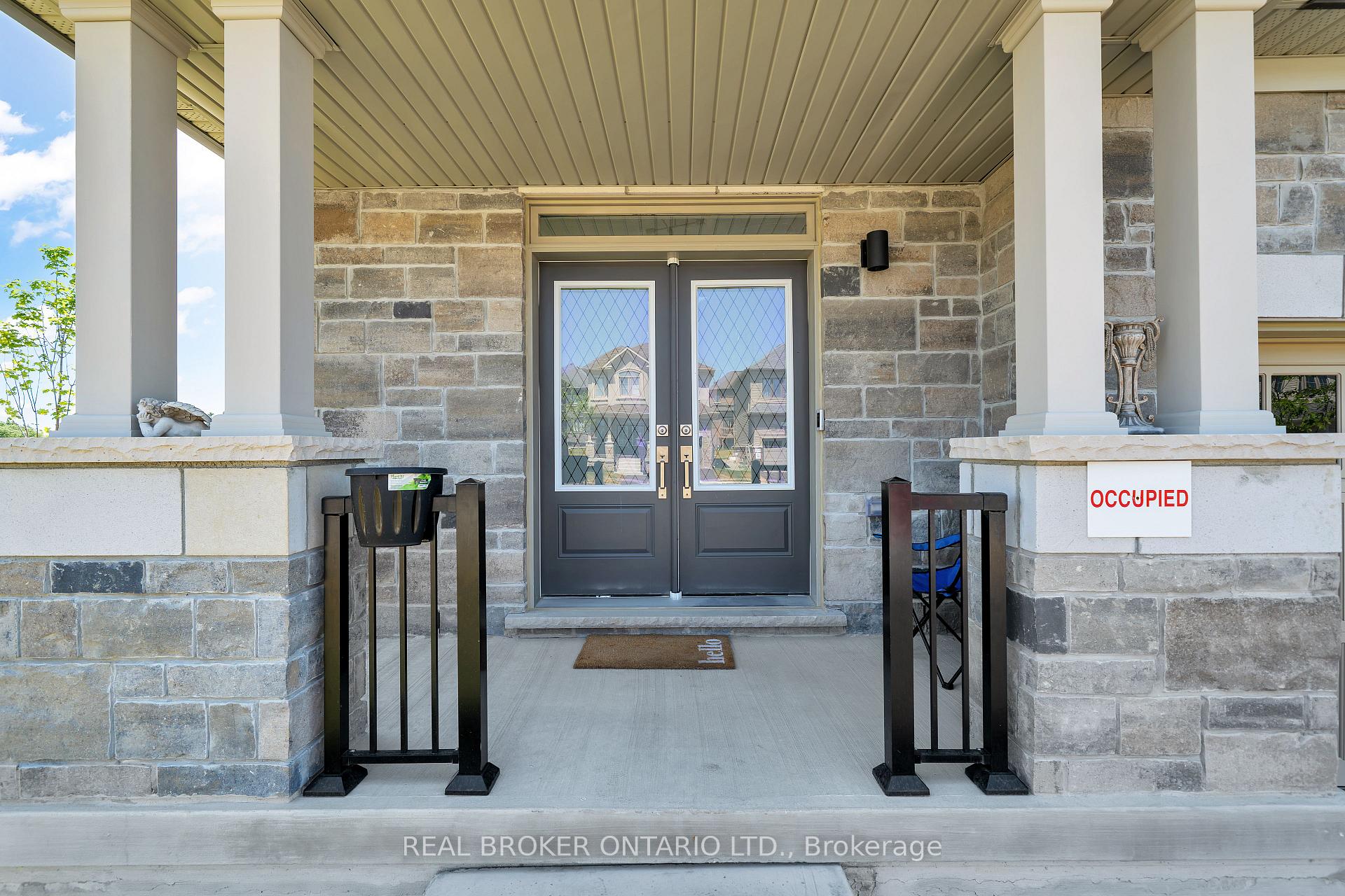 Photo 2 of 171 Flood Avenue, Clarington, Newcastle — HOMEH