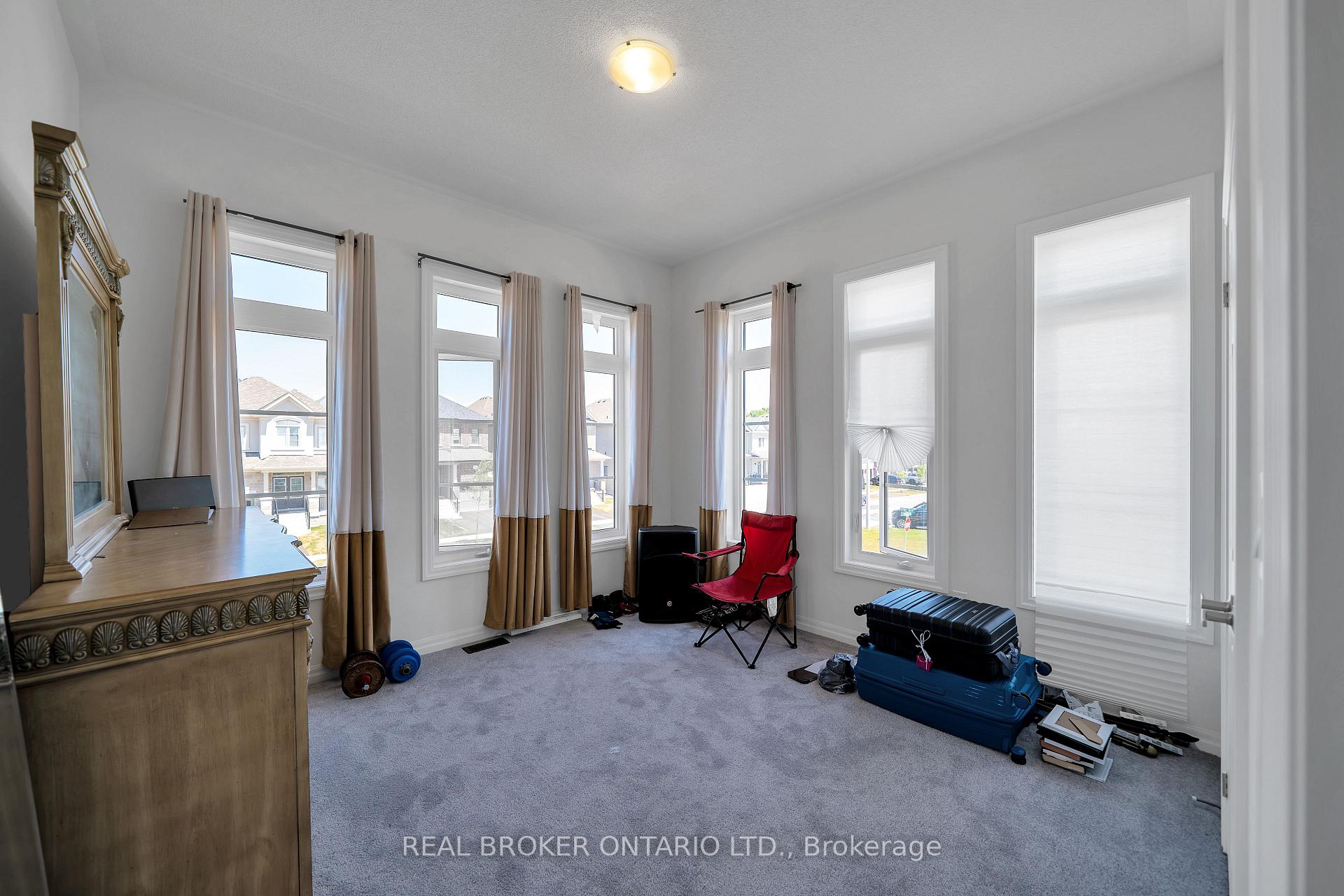 Photo 22 of 171 Flood Avenue, Clarington, Newcastle — HOMEH