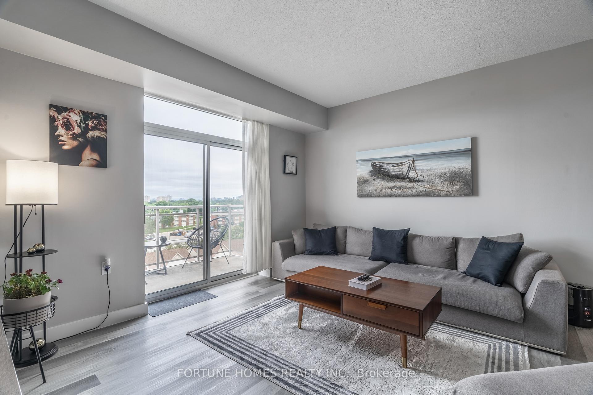 Photo 6 of Unit 816, 650 Lawrence Avenue W, Toronto, Englemount-Lawrence — HOMEH