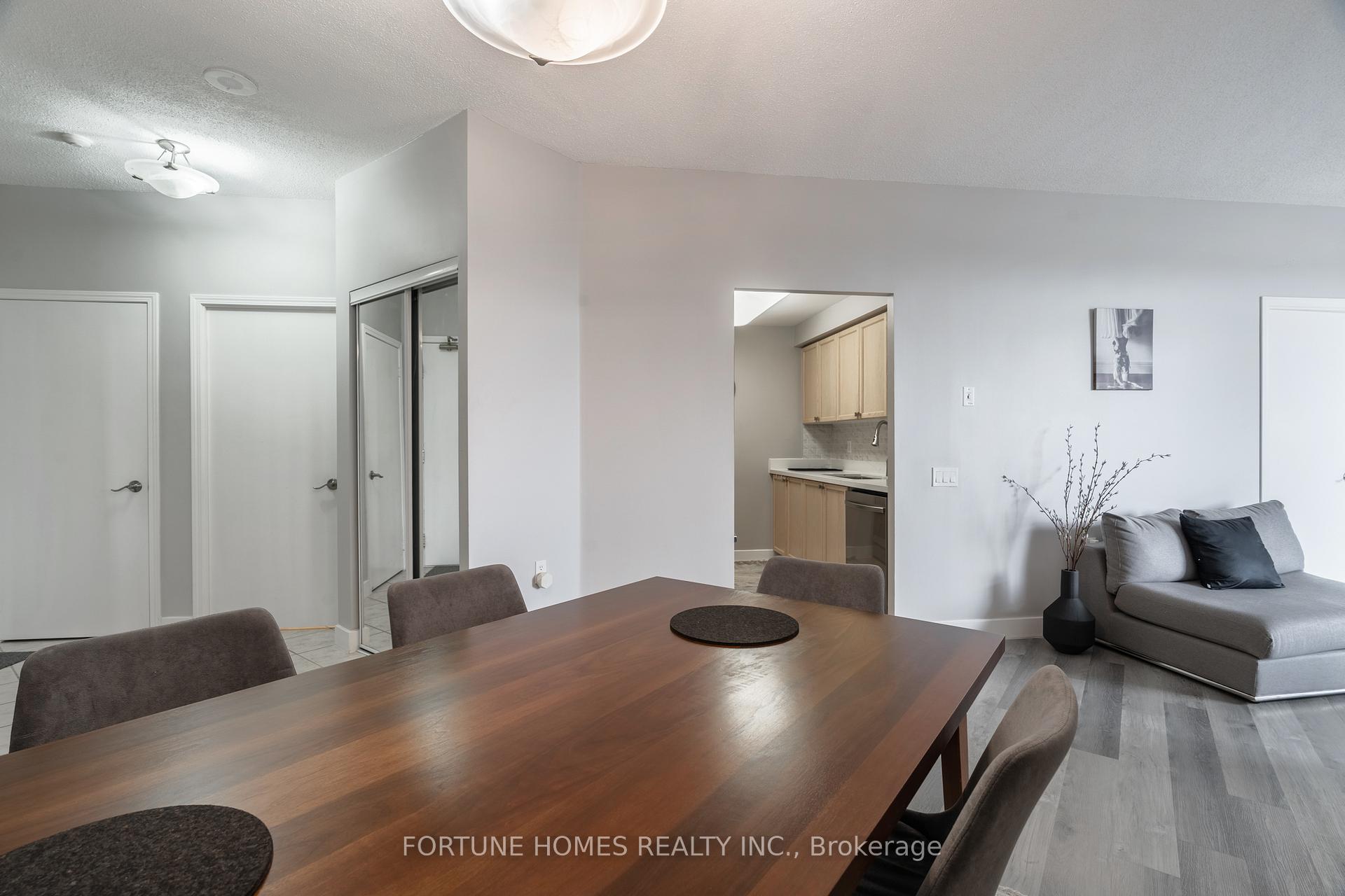 Photo 9 of Unit 816, 650 Lawrence Avenue W, Toronto, Englemount-Lawrence — HOMEH