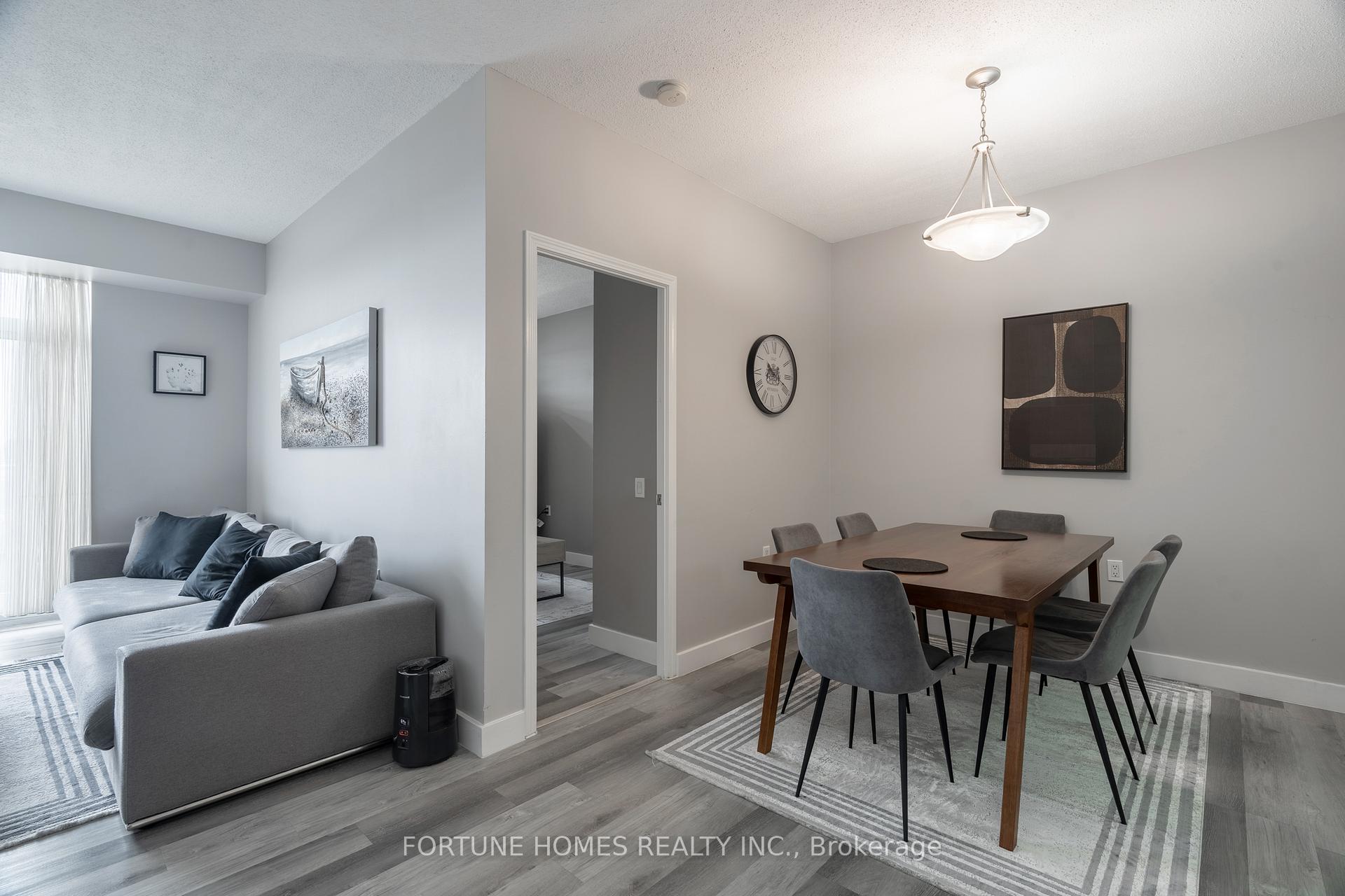 Photo 10 of Unit 816, 650 Lawrence Avenue W, Toronto, Englemount-Lawrence — HOMEH