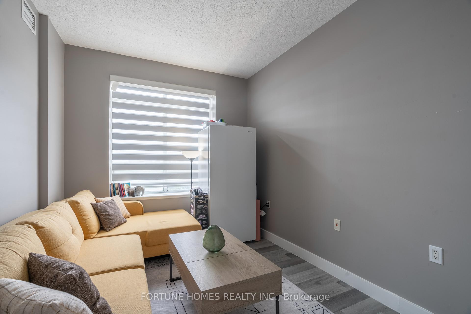 Photo 26 of Unit 816, 650 Lawrence Avenue W, Toronto, Englemount-Lawrence — HOMEH