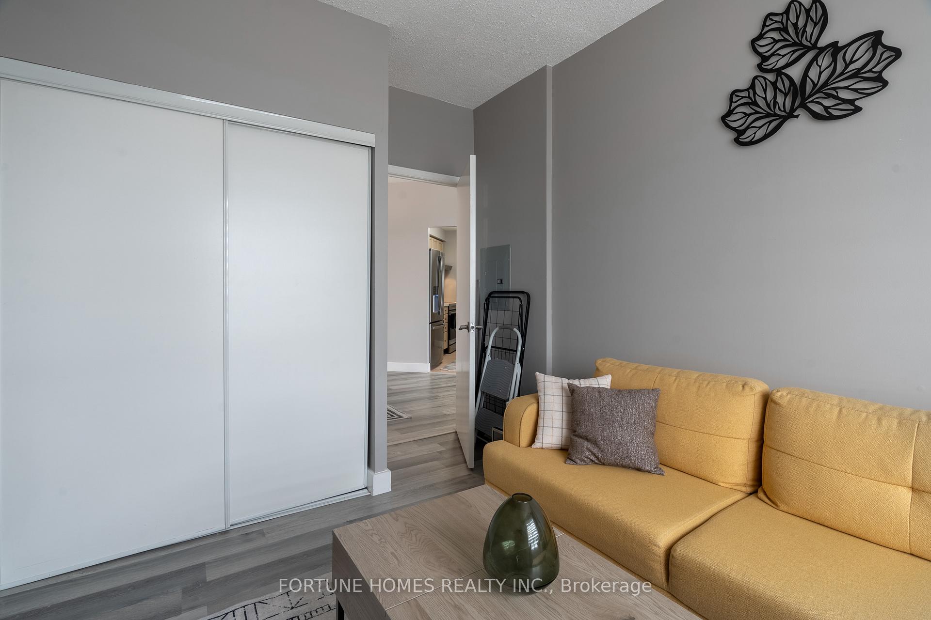 Photo 27 of Unit 816, 650 Lawrence Avenue W, Toronto, Englemount-Lawrence — HOMEH