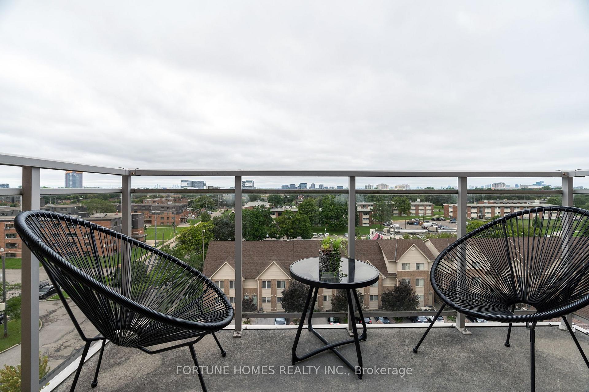 Photo 33 of Unit 816, 650 Lawrence Avenue W, Toronto, Englemount-Lawrence — HOMEH