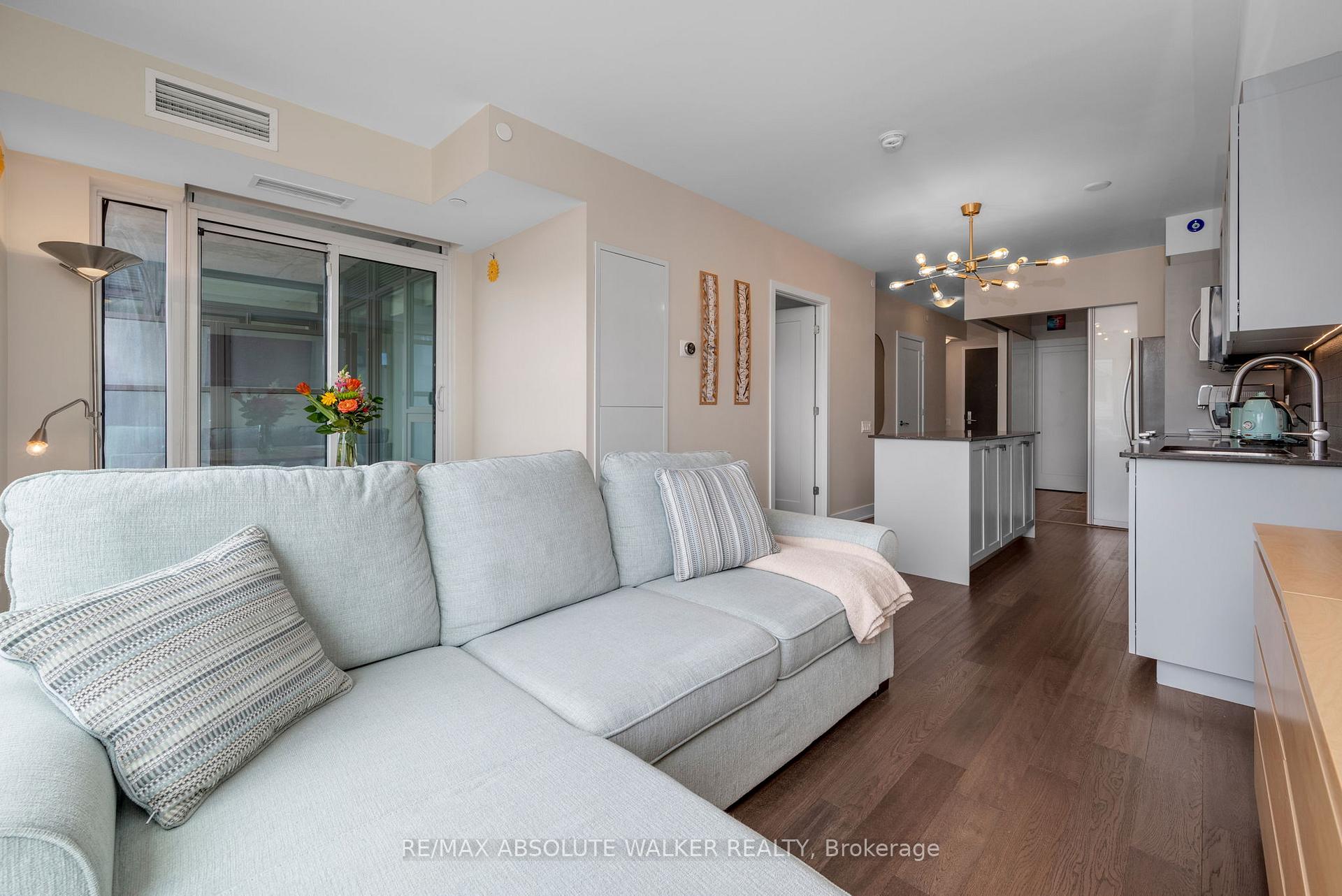 Photo 8 of Unit 308, 411 Mackay Street, Ottawa, Lindenlea — HOMEH