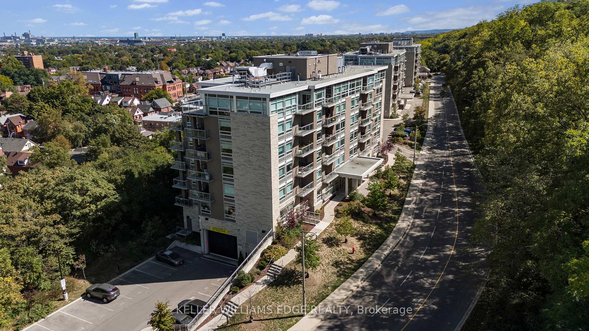 Photo 16 of Unit 401, 455 Charlton Avenue E, Hamilton, Stinson — HOMEH