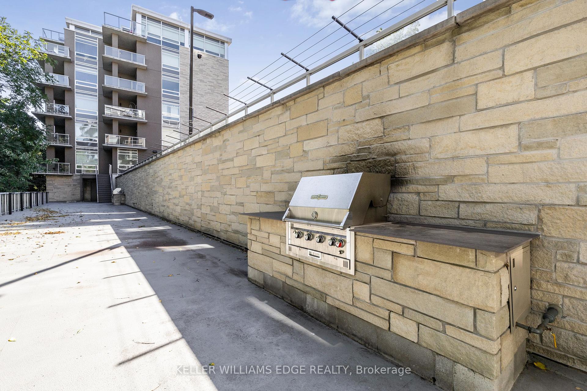 Photo 21 of Unit 401, 455 Charlton Avenue E, Hamilton, Stinson — HOMEH