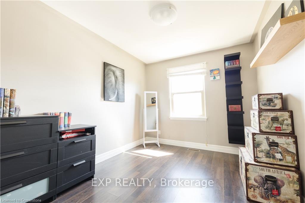 Photo 2 of Unit 5, 48 Montcalm Drive, Kitchener — HOMEH