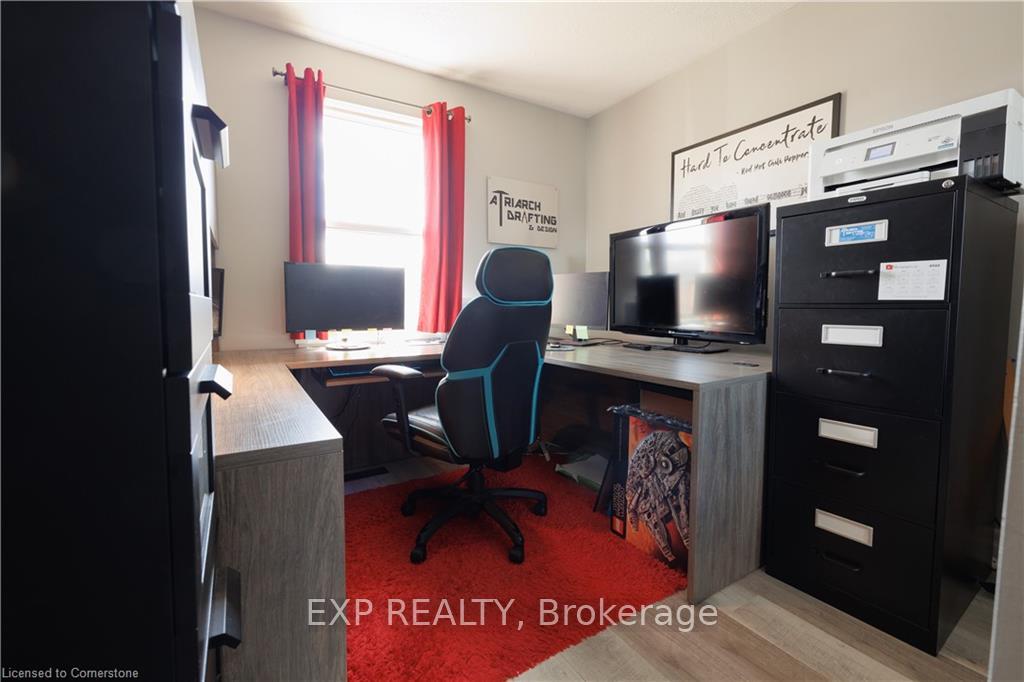 Photo 31 of Unit 5, 48 Montcalm Drive, Kitchener — HOMEH