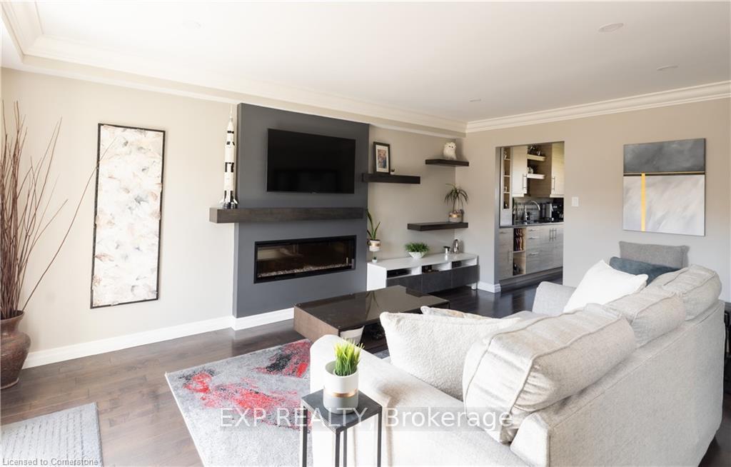 Photo 33 of Unit 5, 48 Montcalm Drive, Kitchener — HOMEH