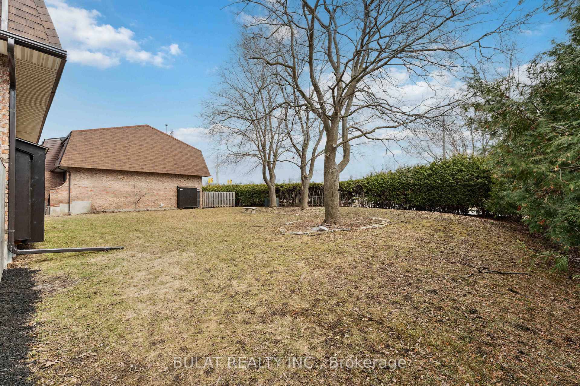 Photo 32 of Unit 19, 2 Bertona Street, Ottawa, Manordale — HOMEH