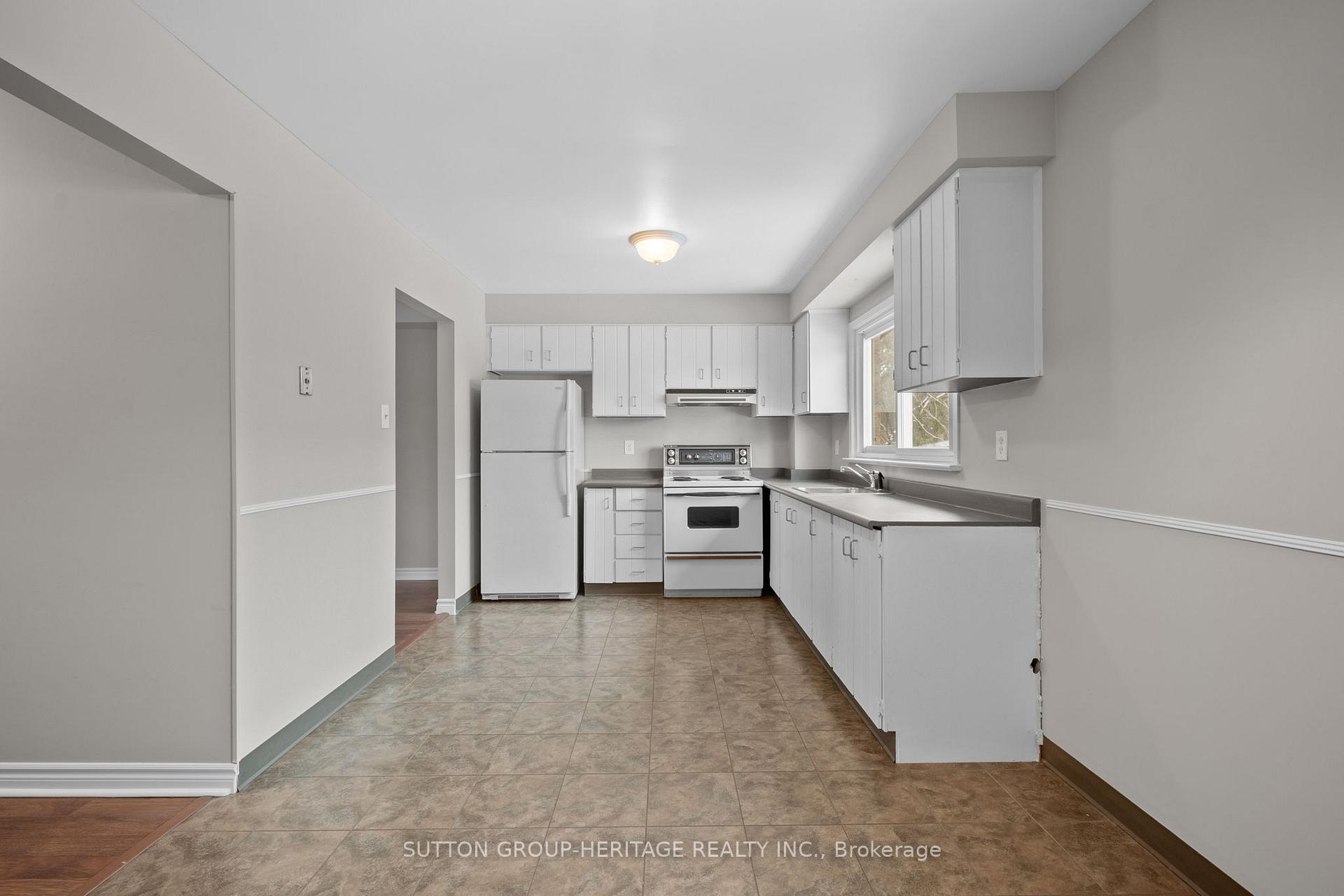 Photo 13 of 3 Woodglen Way, Markham, Unionville — HOMEH