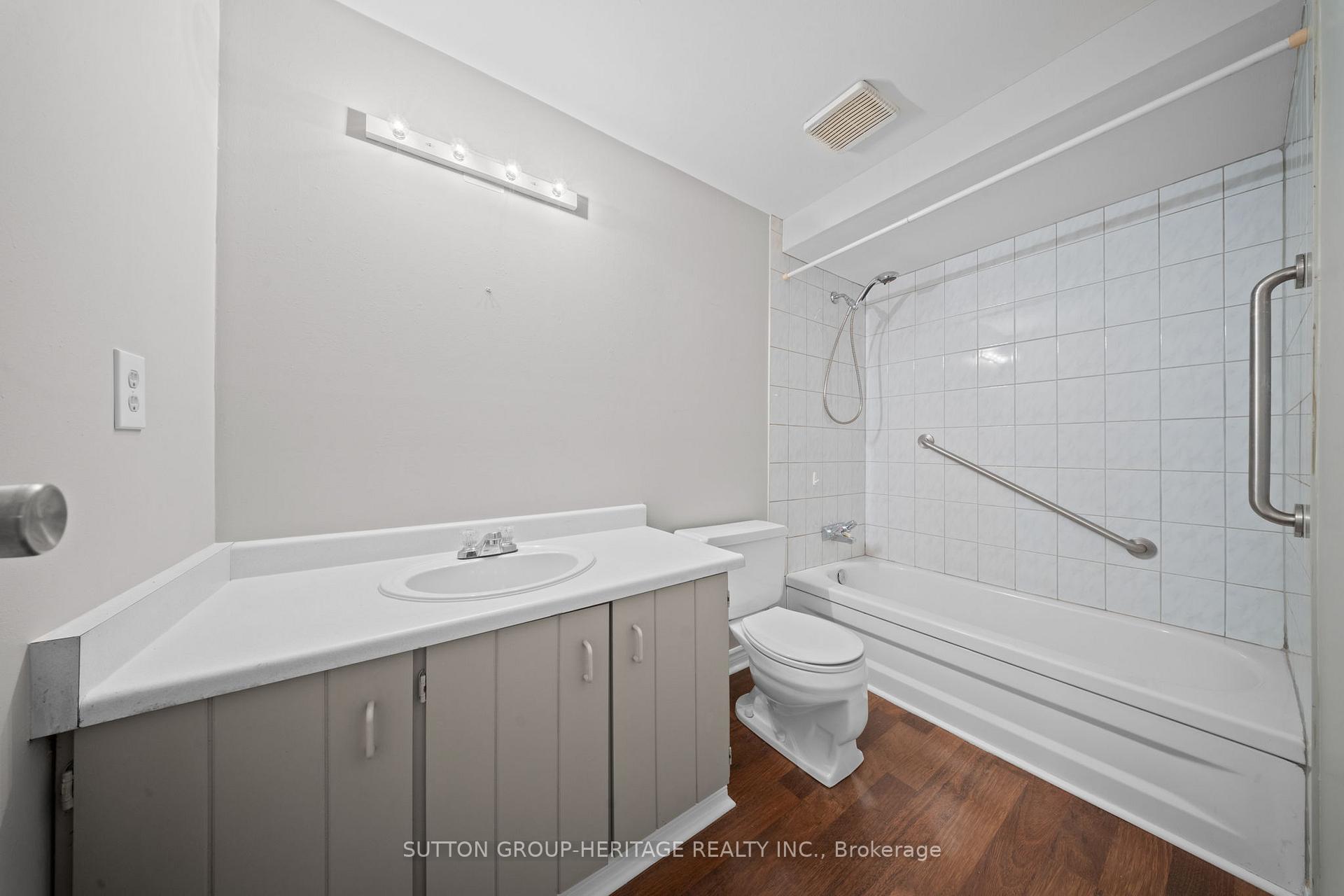 Photo 20 of 3 Woodglen Way, Markham, Unionville — HOMEH