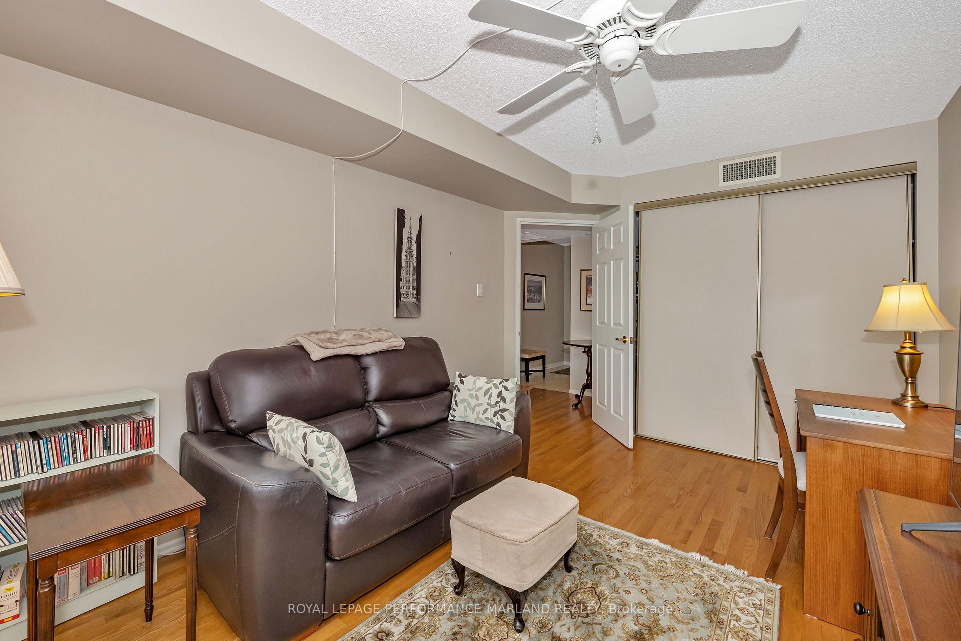 Photo 15 of Unit 907, 1510 Riverside Drive, Ottawa, Riverview Park — HOMEH